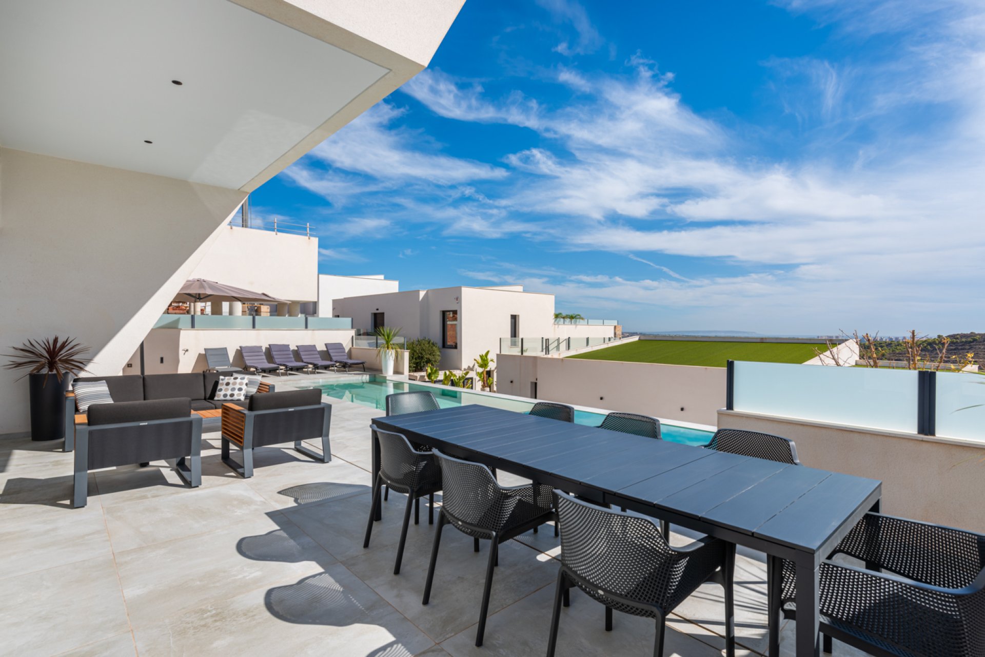 Resale - Villa - Ciudad Quesada - 