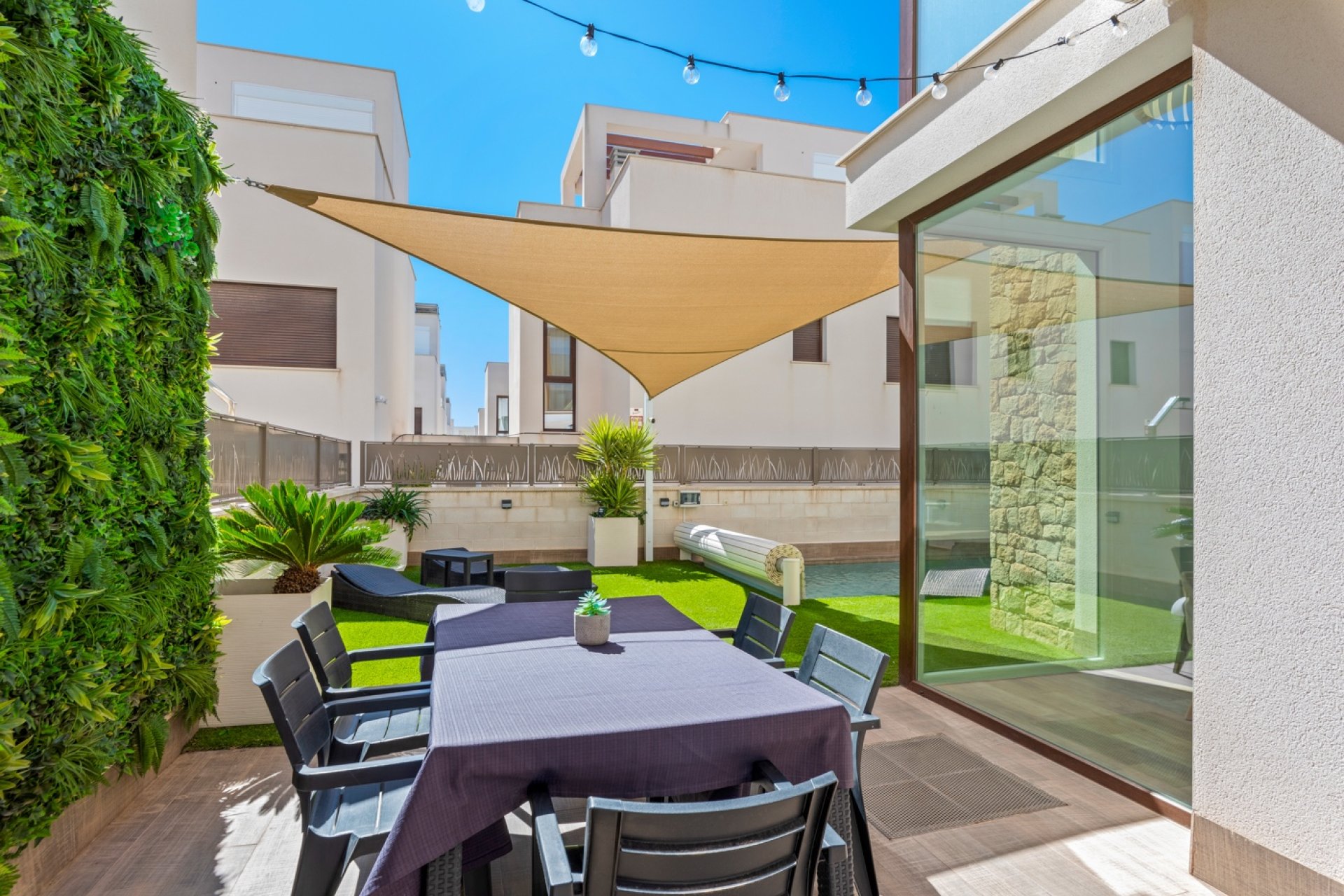 Resale - Villa - Ciudad Quesada - 