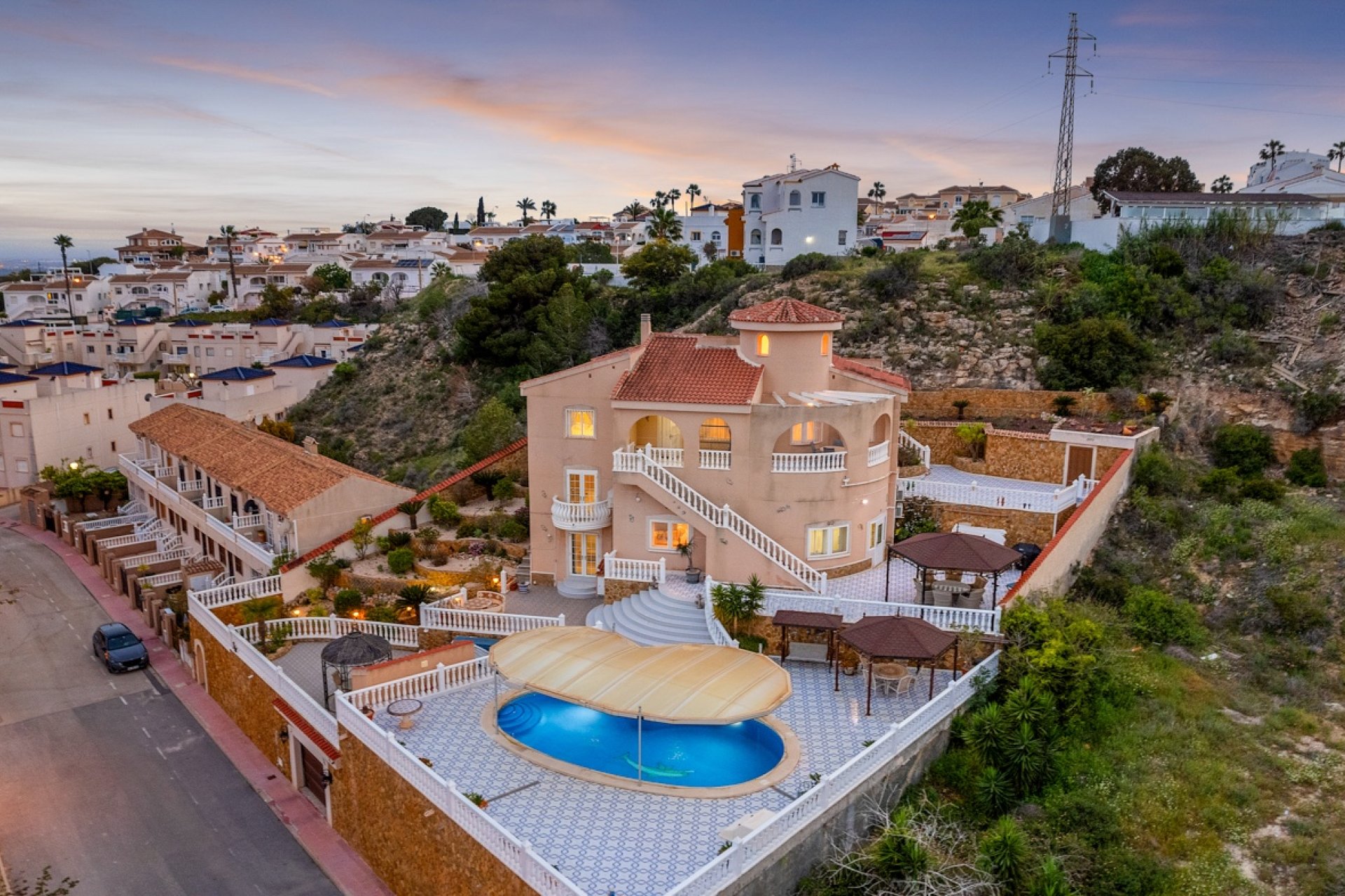 Resale - Villa - Ciudad Quesada - 