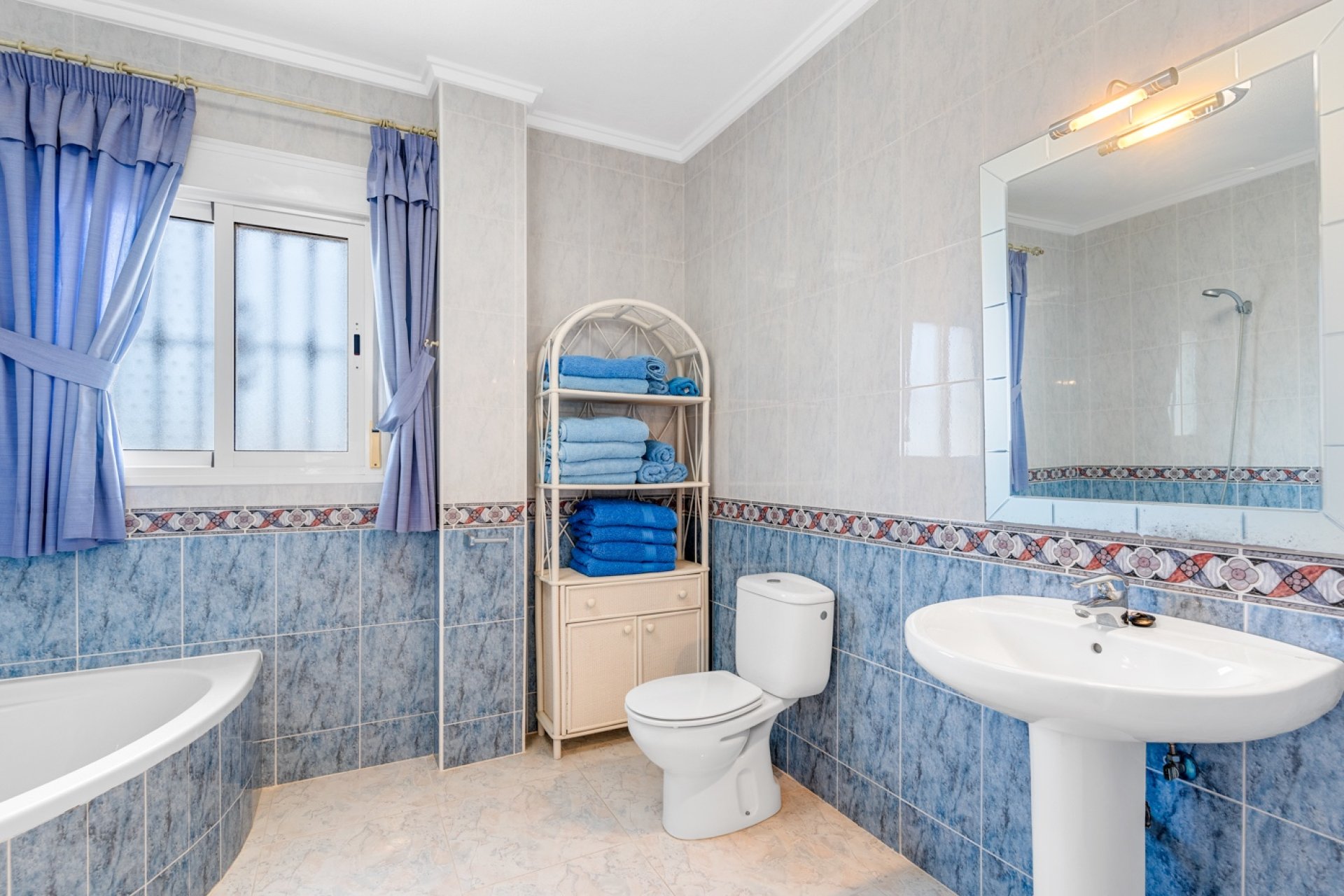 Resale - Villa - Ciudad Quesada - 