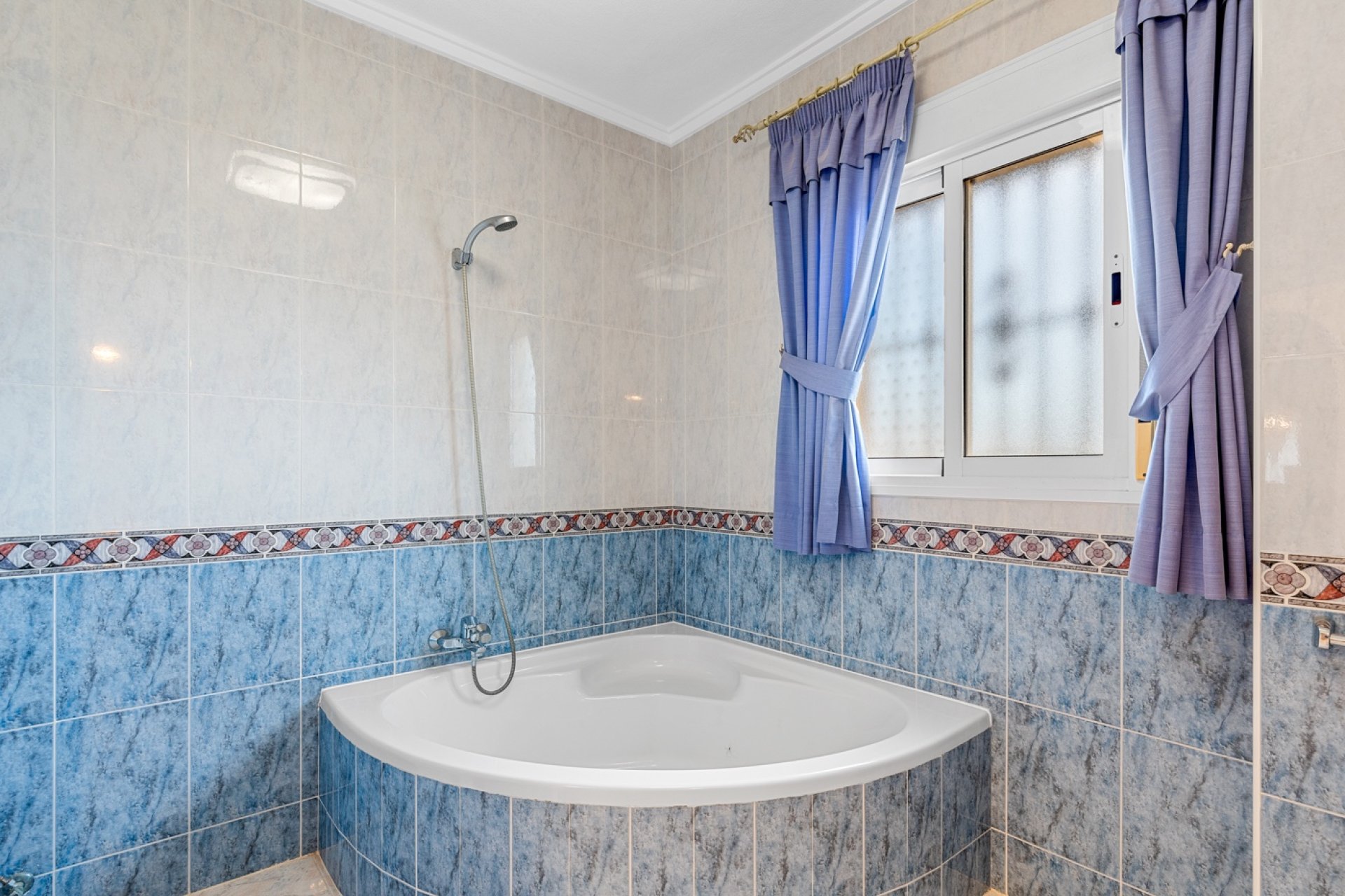 Resale - Villa - Ciudad Quesada - 