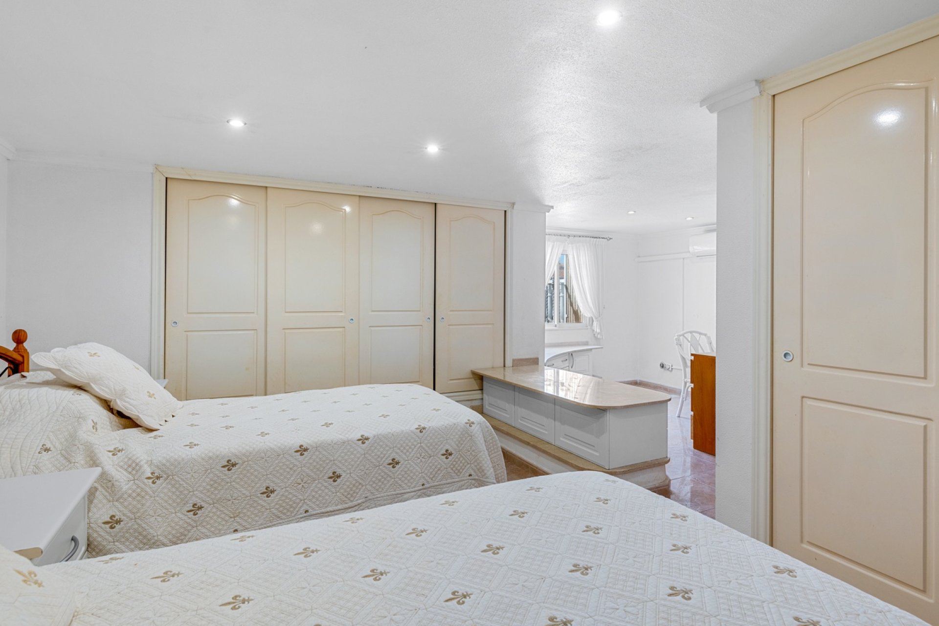 Resale - Villa - Ciudad Quesada - 