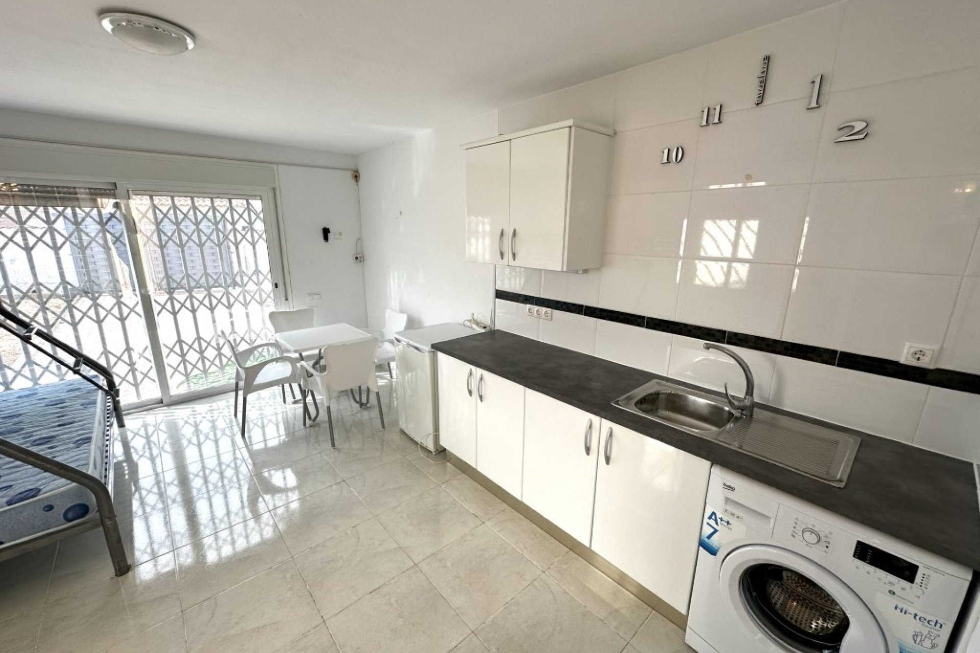 Resale - Villa - Ciudad Quesada - 