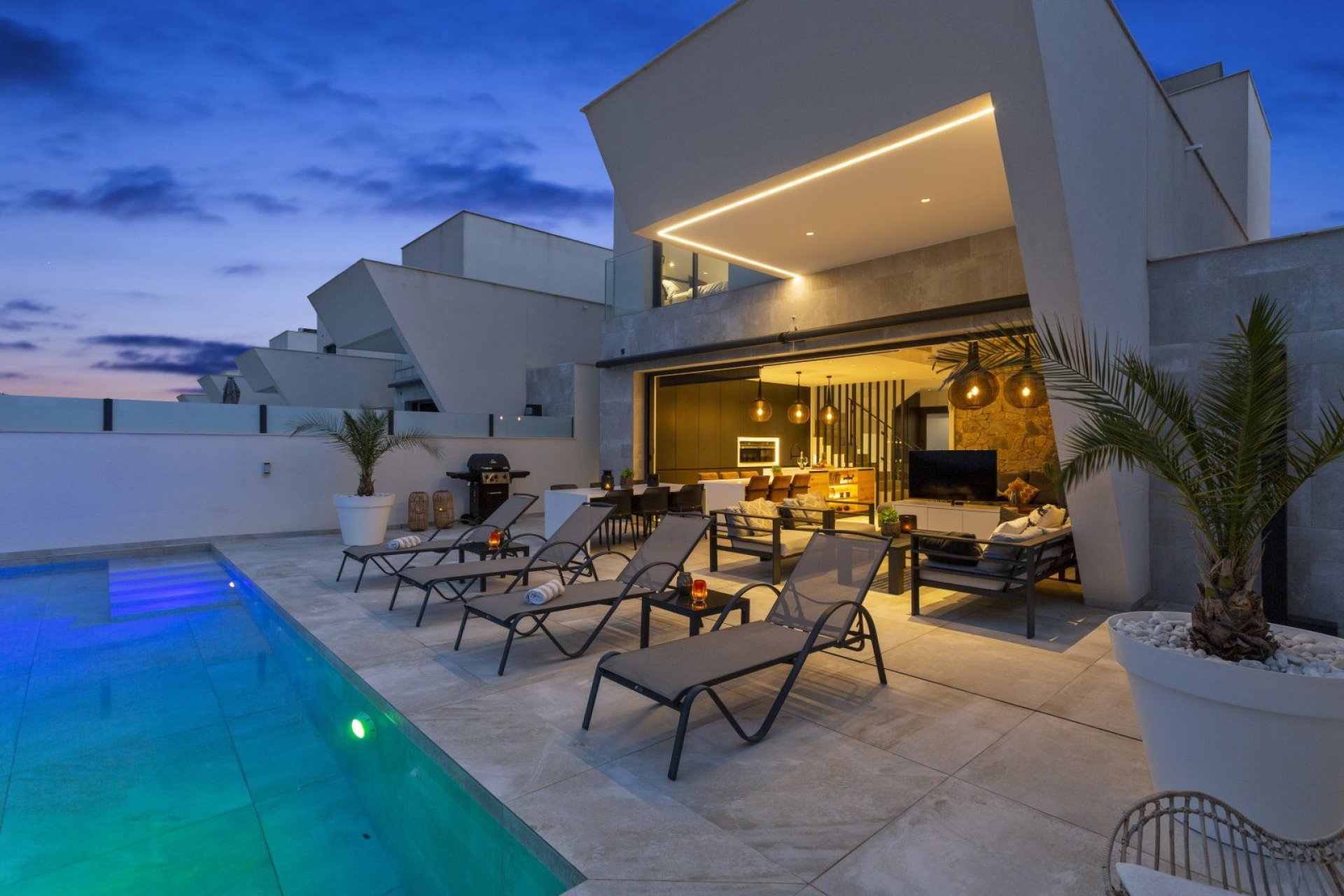 Resale - Villa - Ciudad Quesada - 