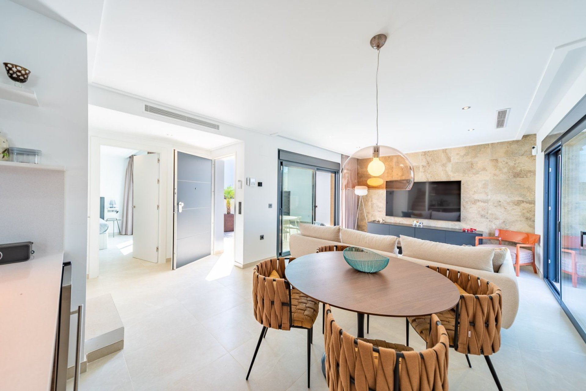 Resale - Villa - Ciudad Quesada - 