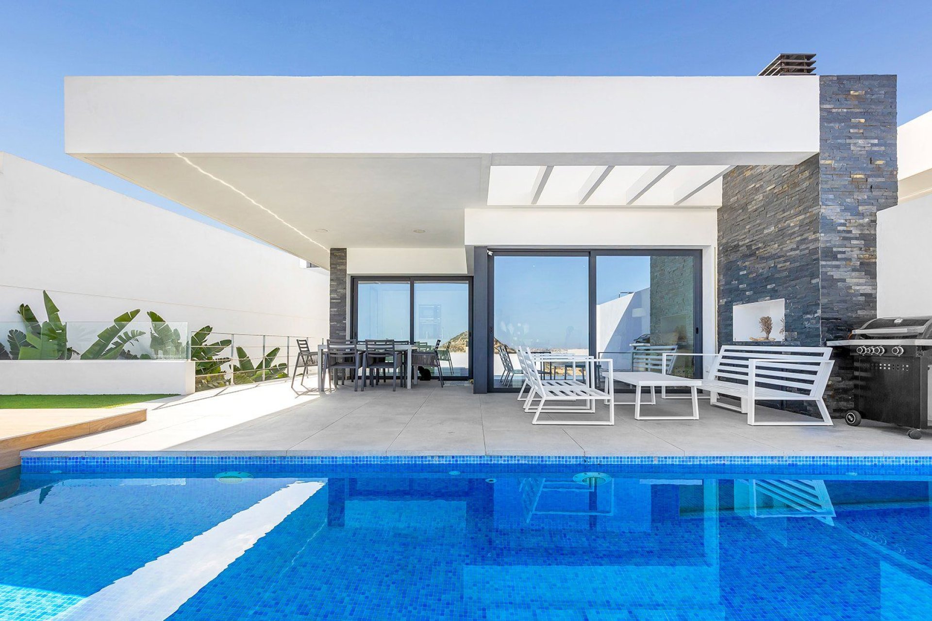 Resale - Villa - Ciudad Quesada - 