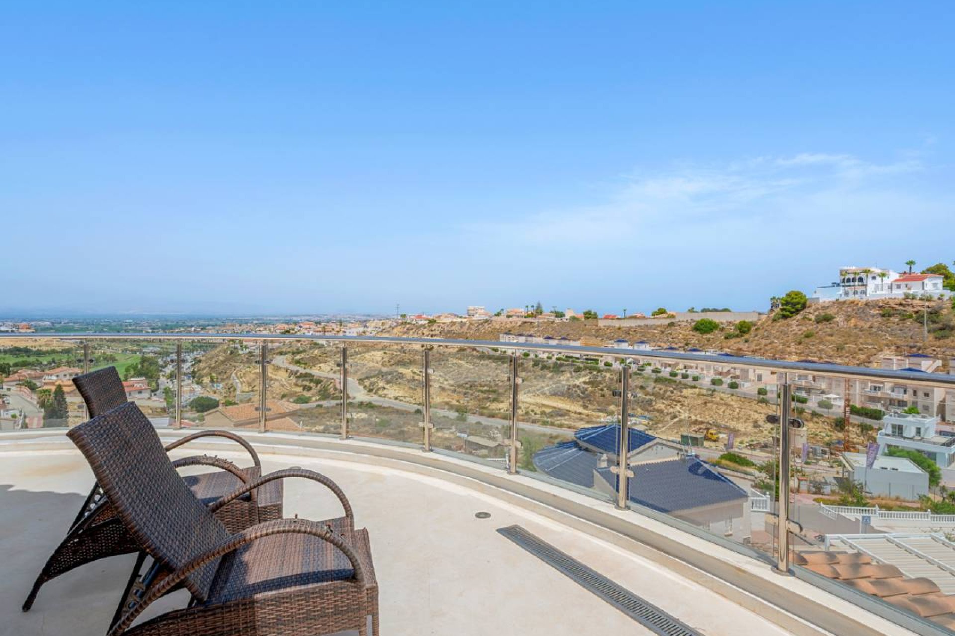 Resale - Villa - Ciudad Quesada - 