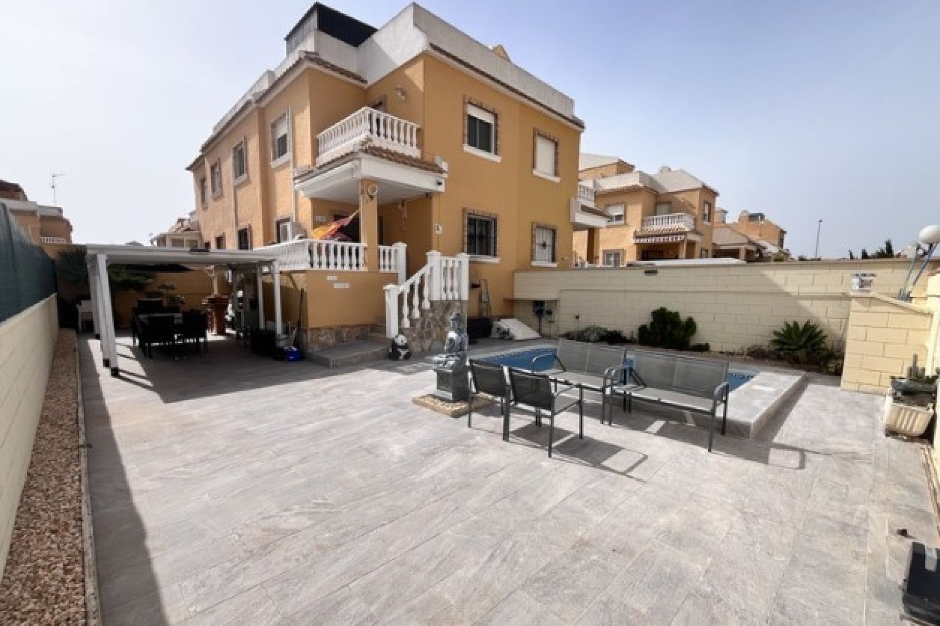 Resale - Villa - Ciudad Quesada - 