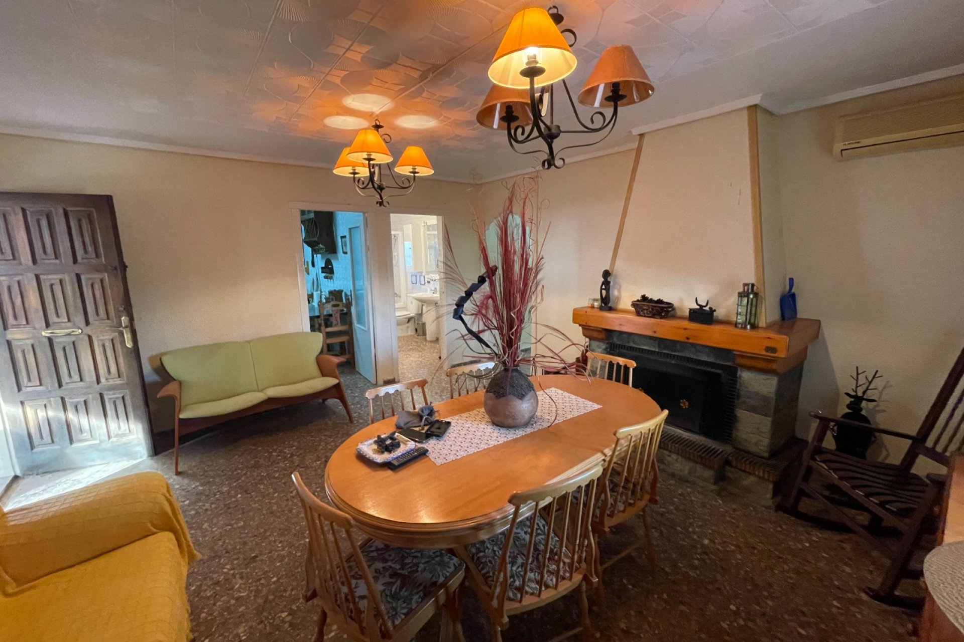 Resale - Villa - Crevillente