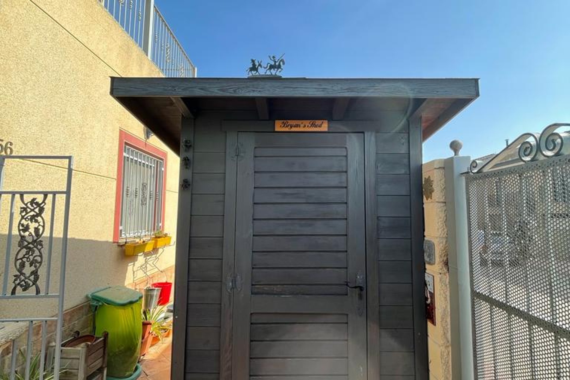 Resale - Villa - Daya Nueva