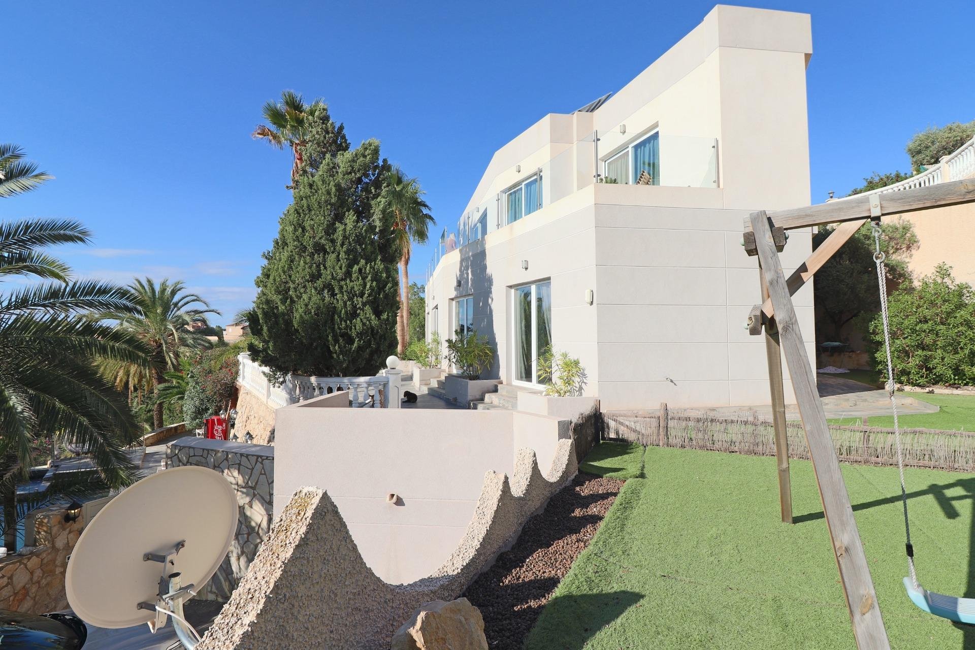 Resale - Villa - El Campello - Coveta Fuma