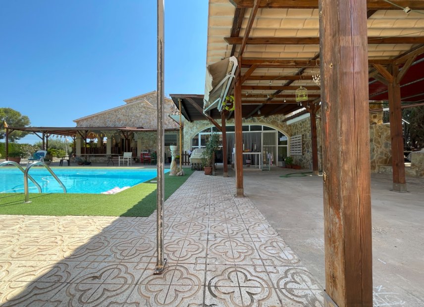 Resale - Villa - Elche - Matola