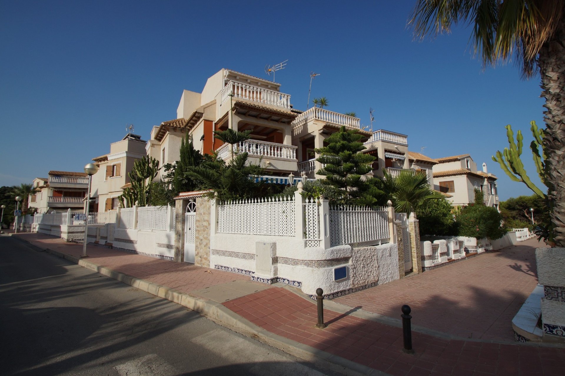 Resale - Villa - Guardamar del Segura