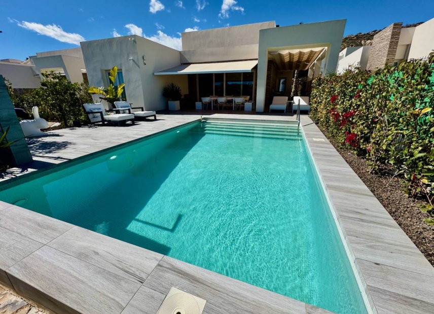 Resale - Villa - La Finca Golf - Algorfa