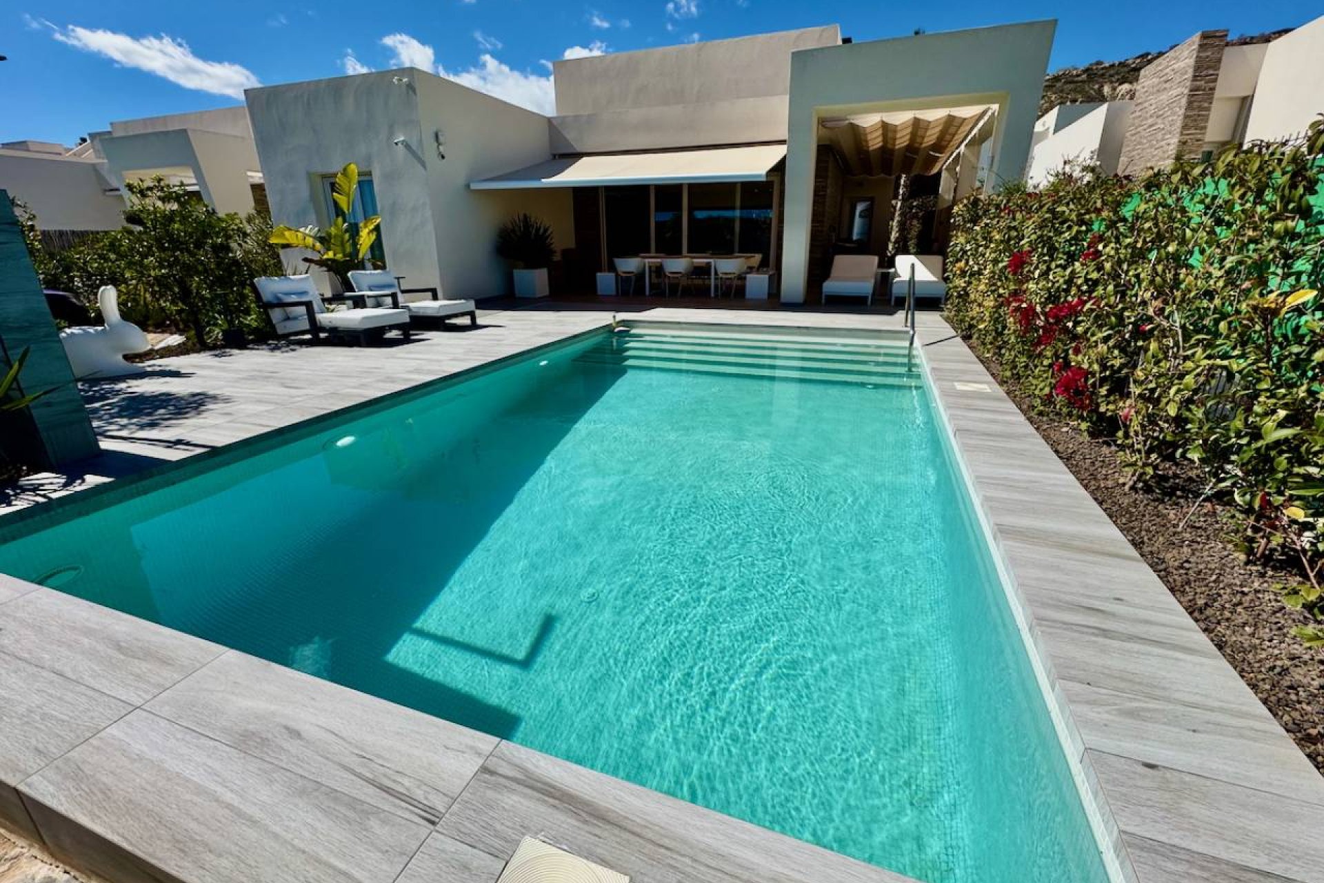 Resale - Villa - La Finca Golf - Algorfa