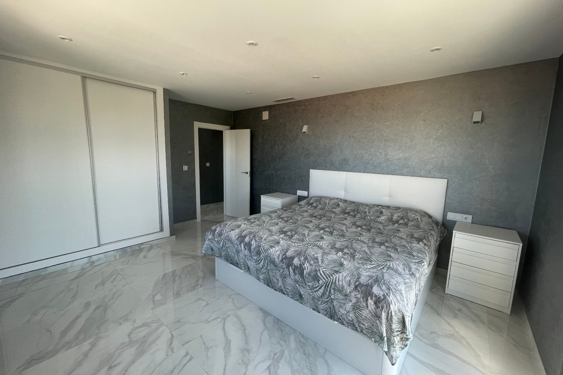 Resale - Villa - La Mata