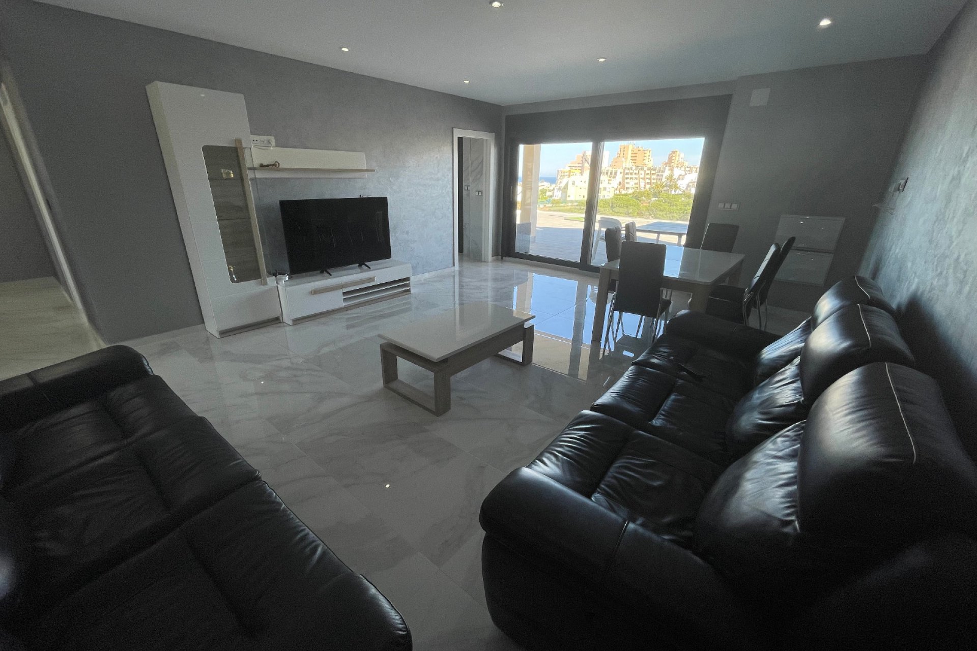 Resale - Villa - La Mata