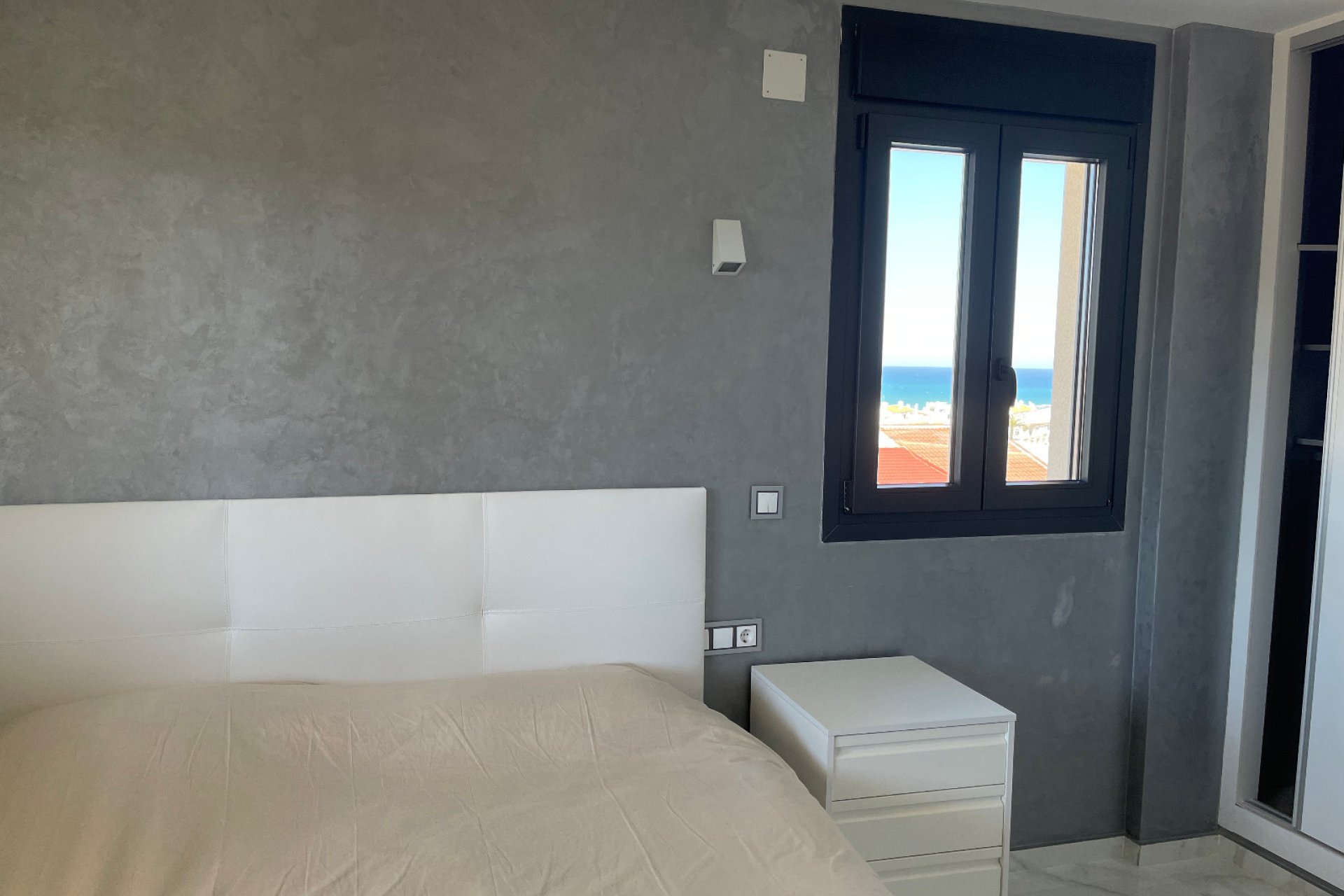 Resale - Villa - La Mata