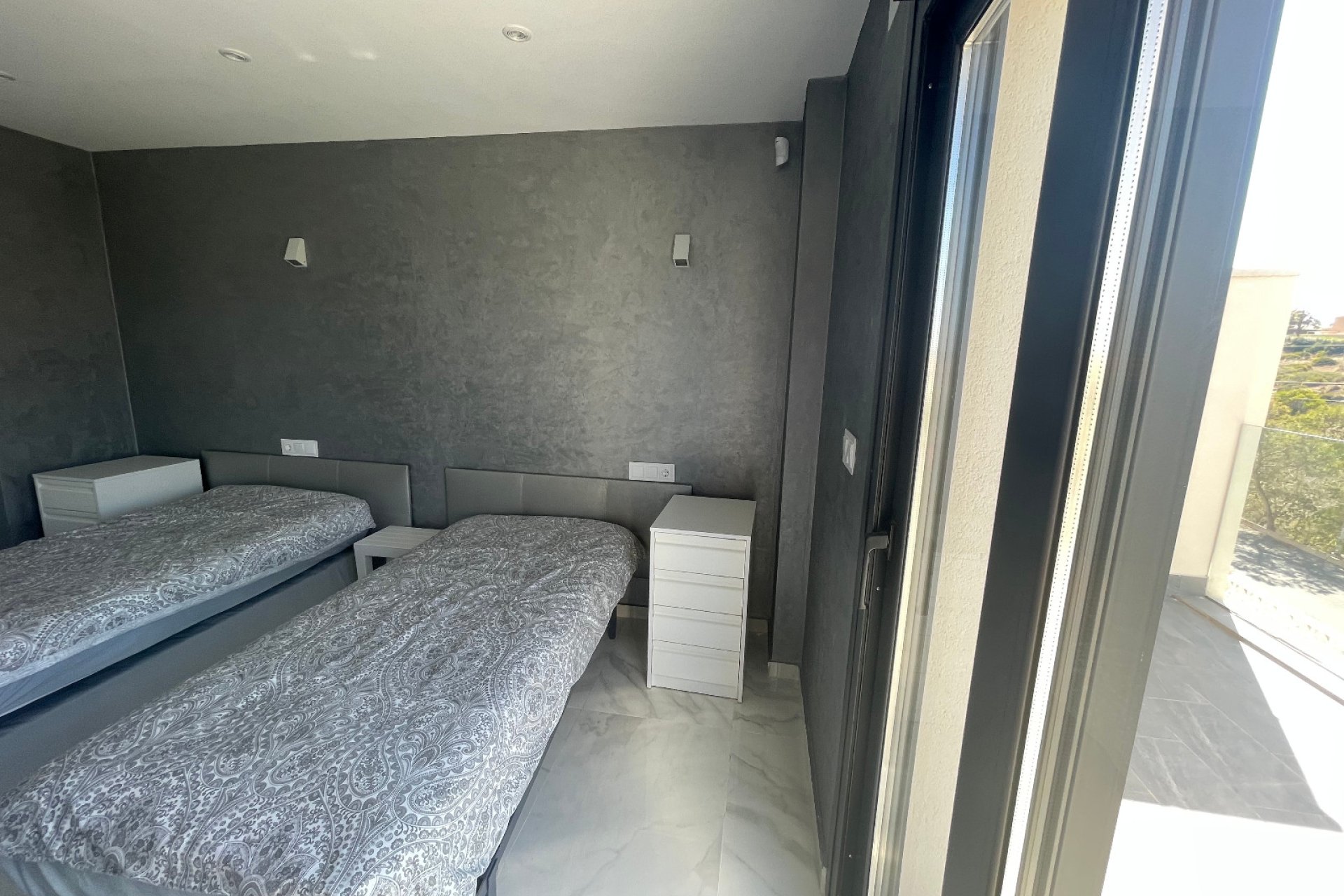 Resale - Villa - La Mata