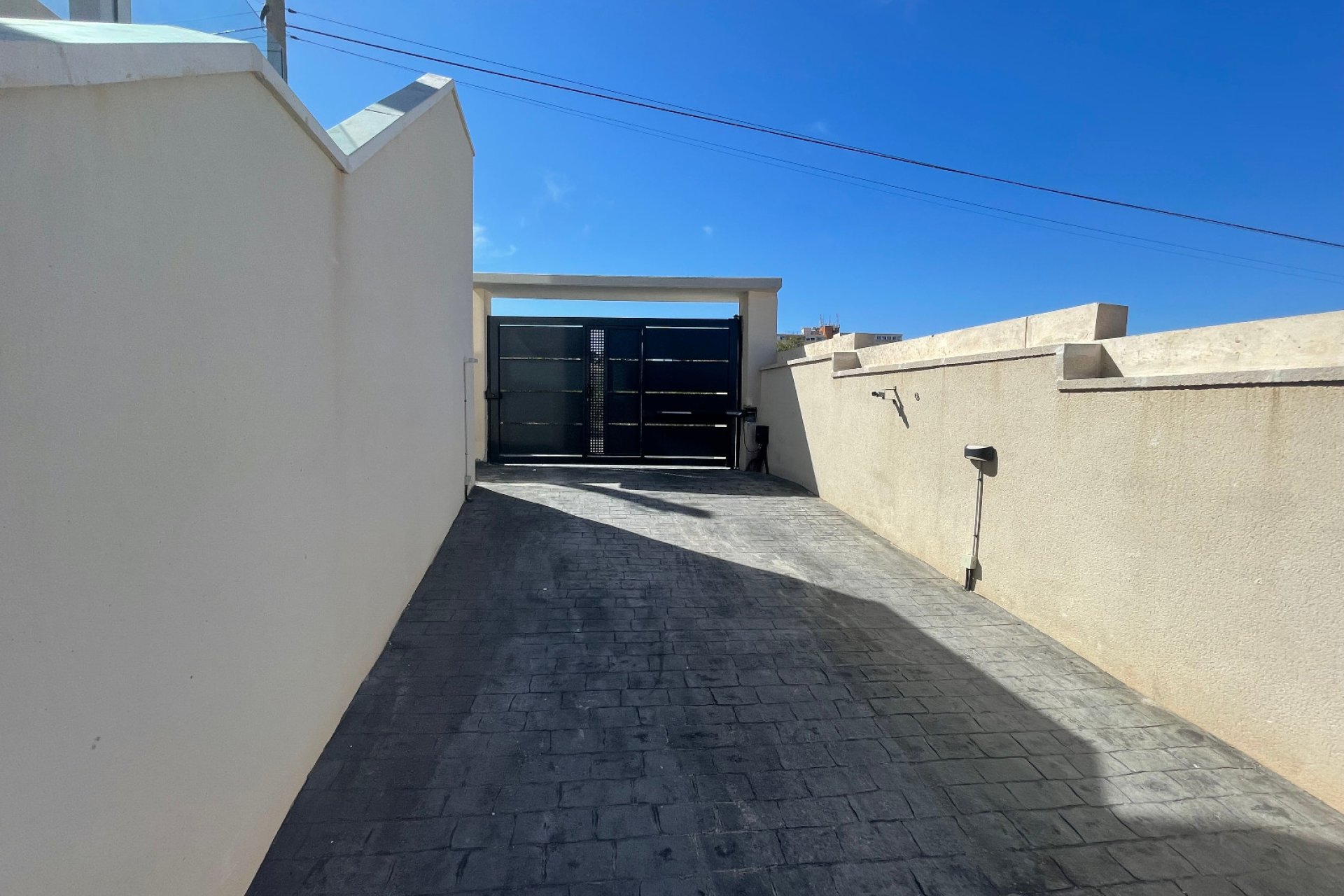 Resale - Villa - La Mata