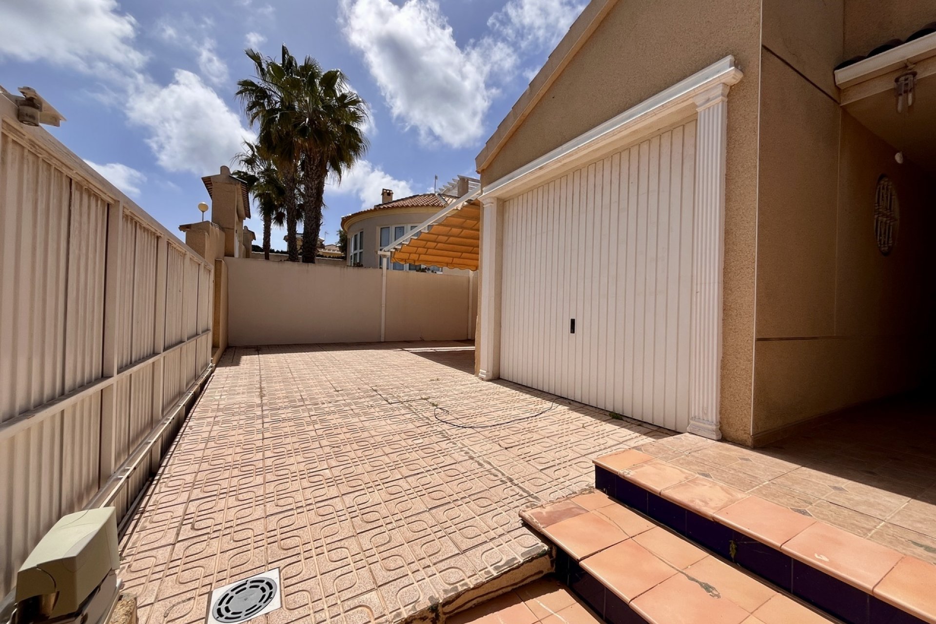 Resale - Villa - La Zenia - 