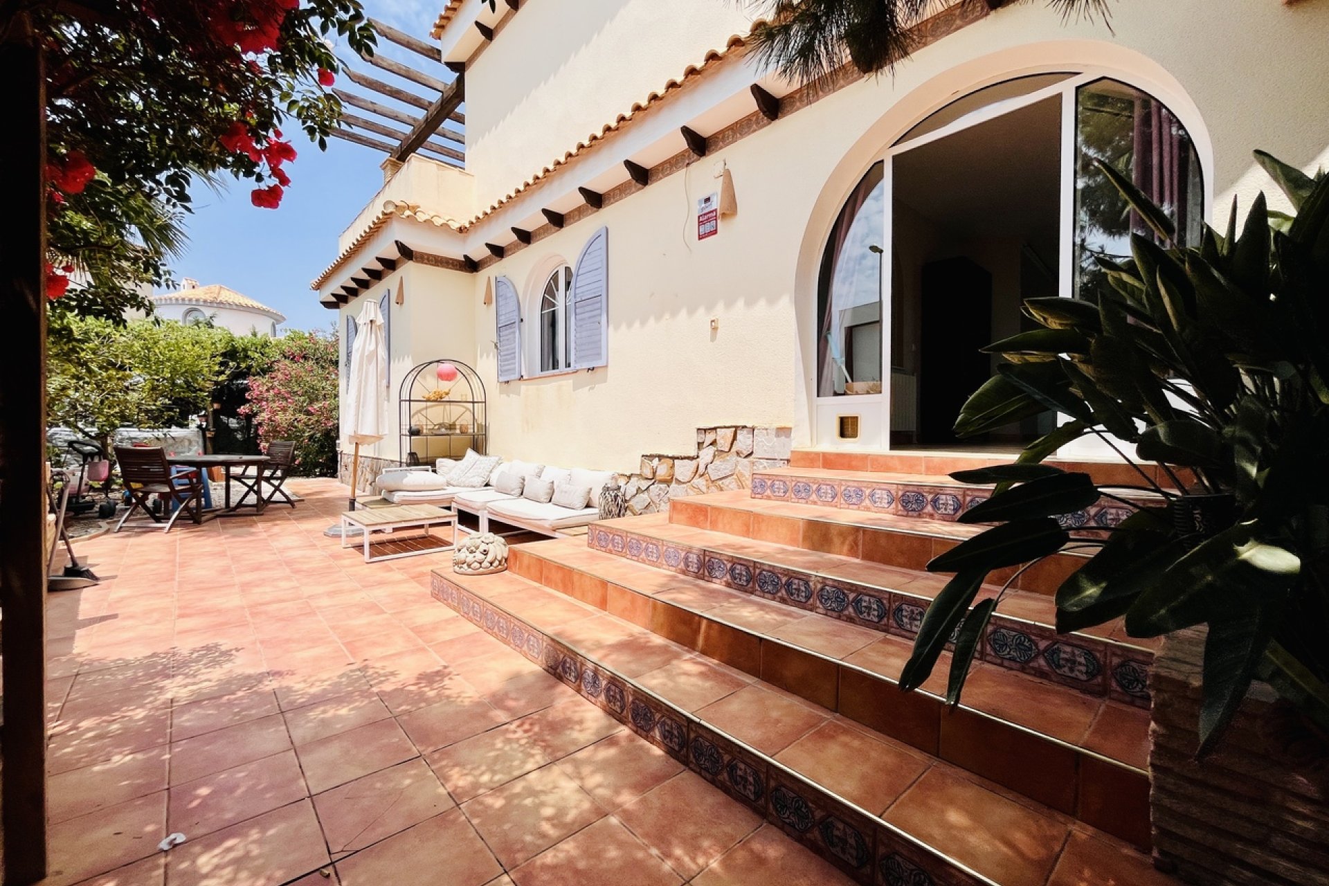 Resale - Villa - La Zenia - 