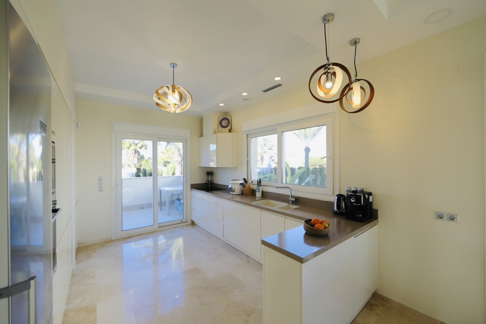 Resale - Villa - La Zenia - 