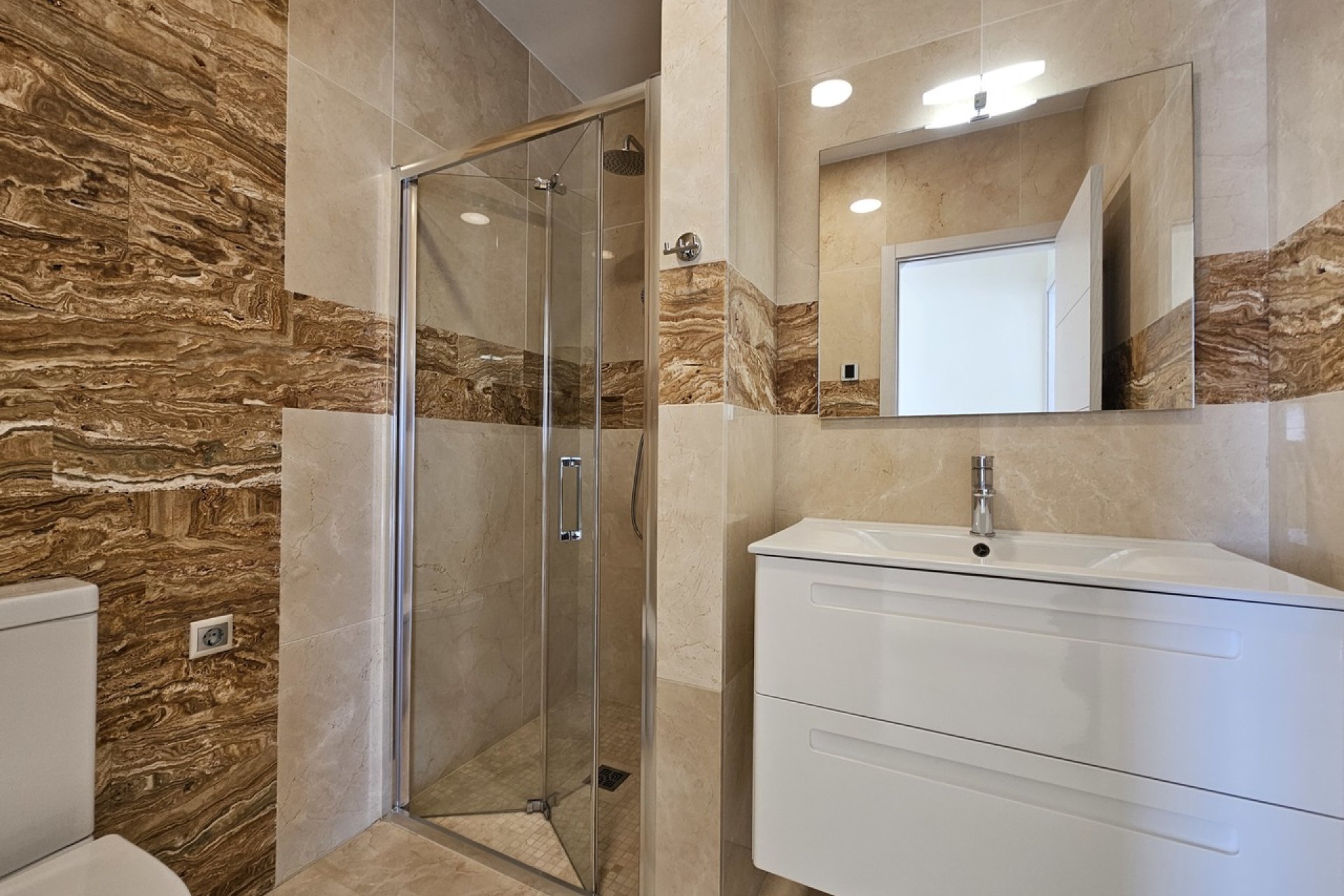 Resale - Villa - La Zenia - 