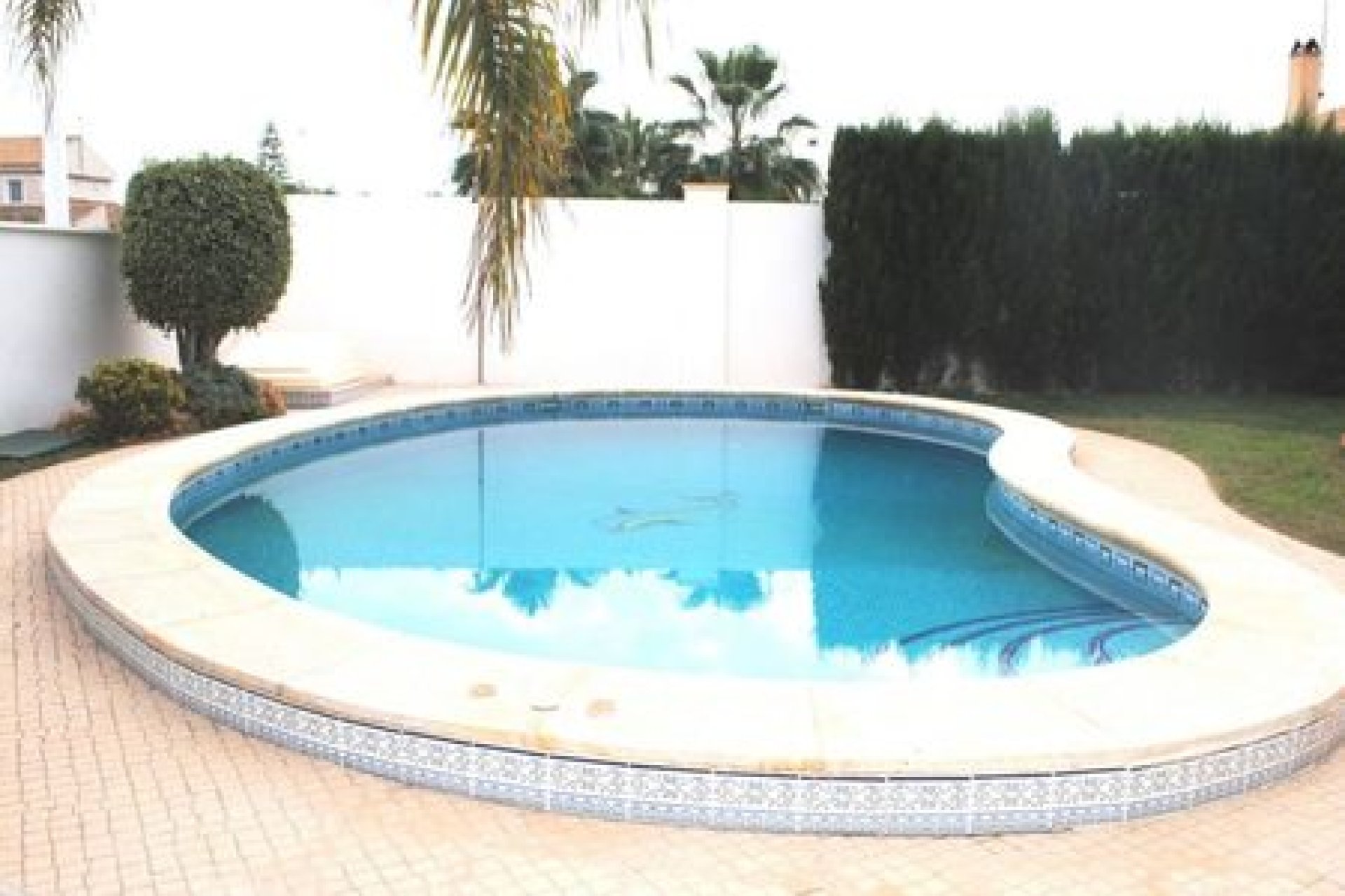 Resale - Villa - La Zenia - 