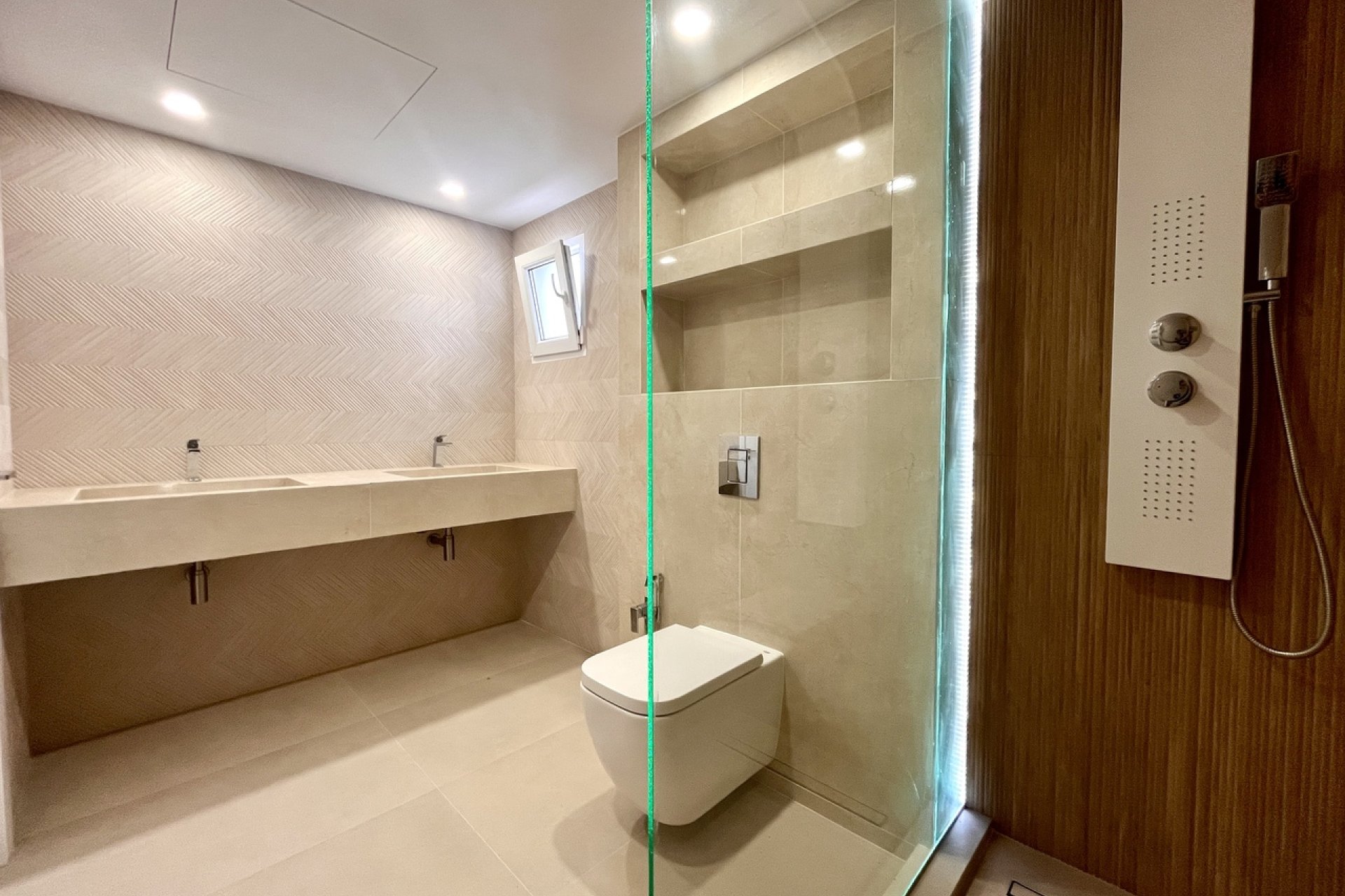 Resale - Villa - Los Balcones - 