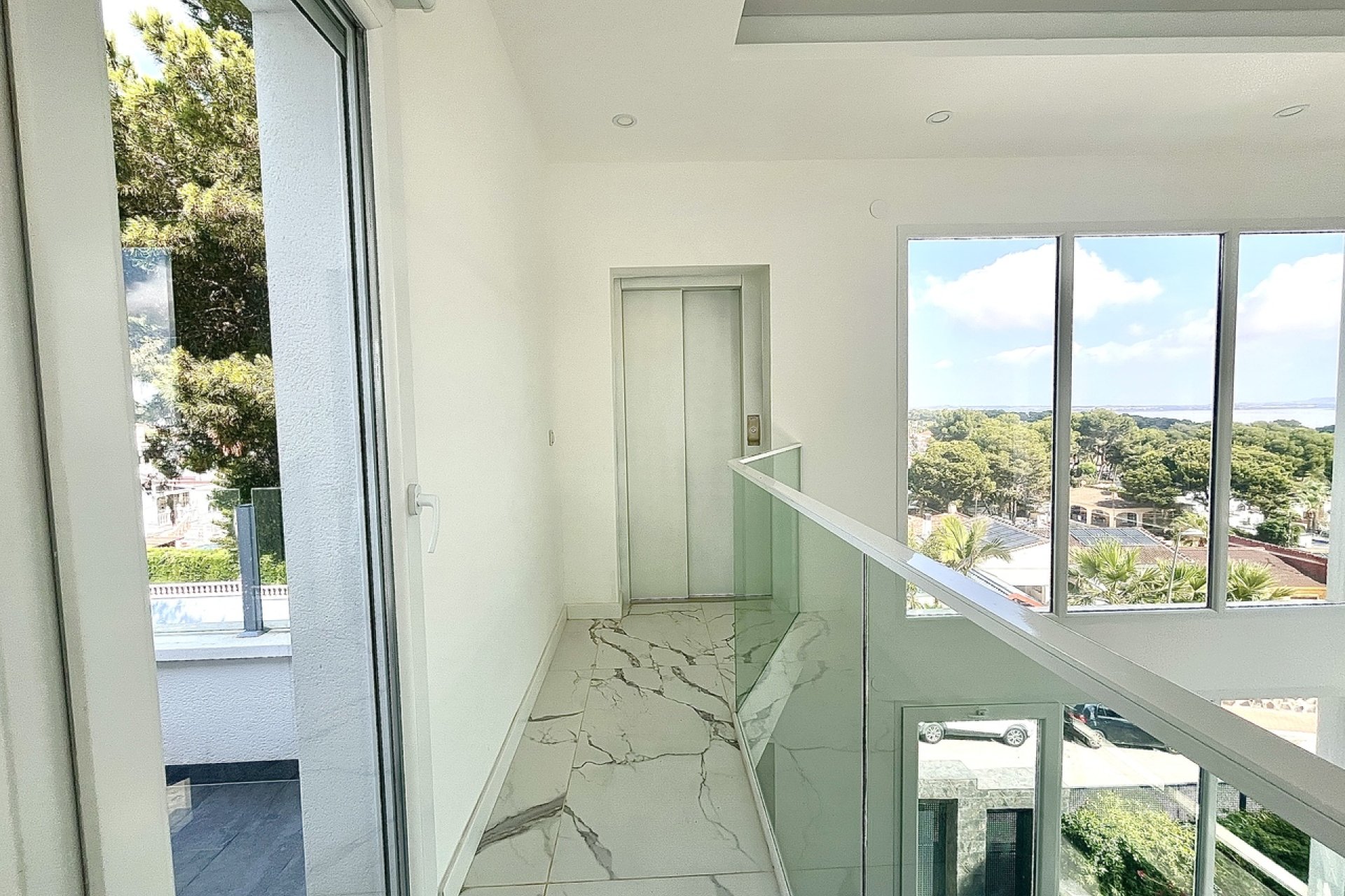 Resale - Villa - Los Balcones - 