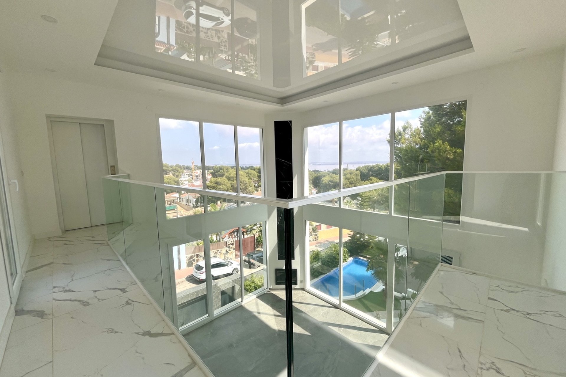 Resale - Villa - Los Balcones - 