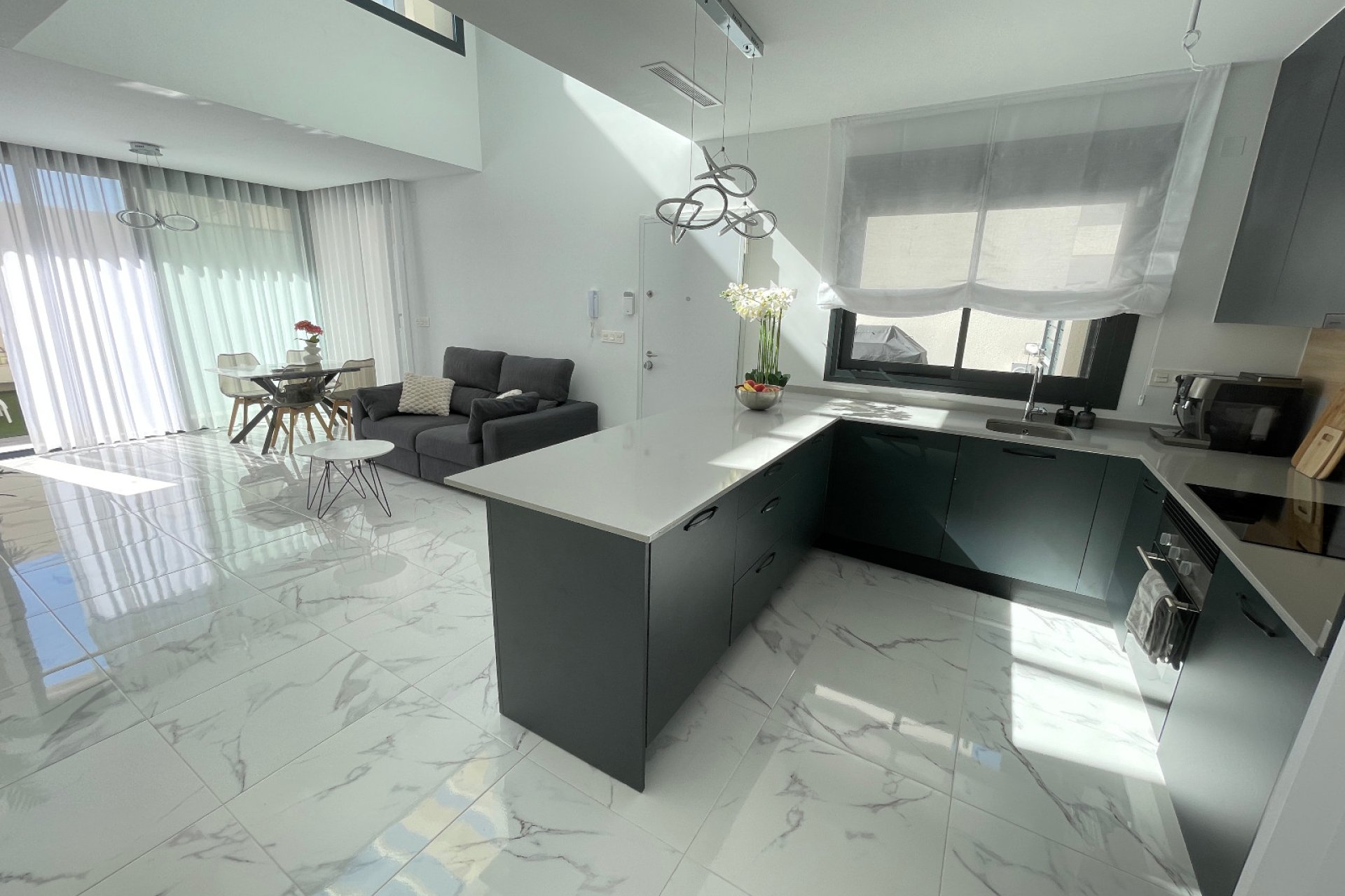 Resale - Villa - Los Montesinos - La Herrada