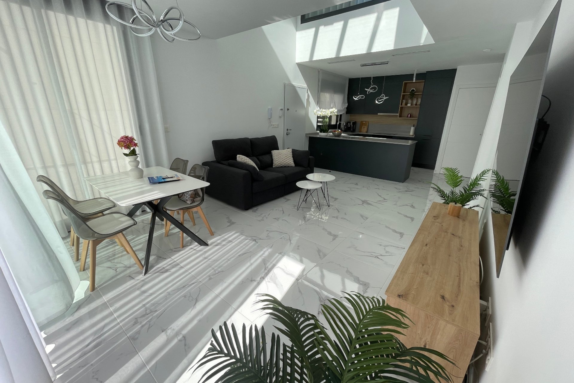 Resale - Villa - Los Montesinos - La Herrada