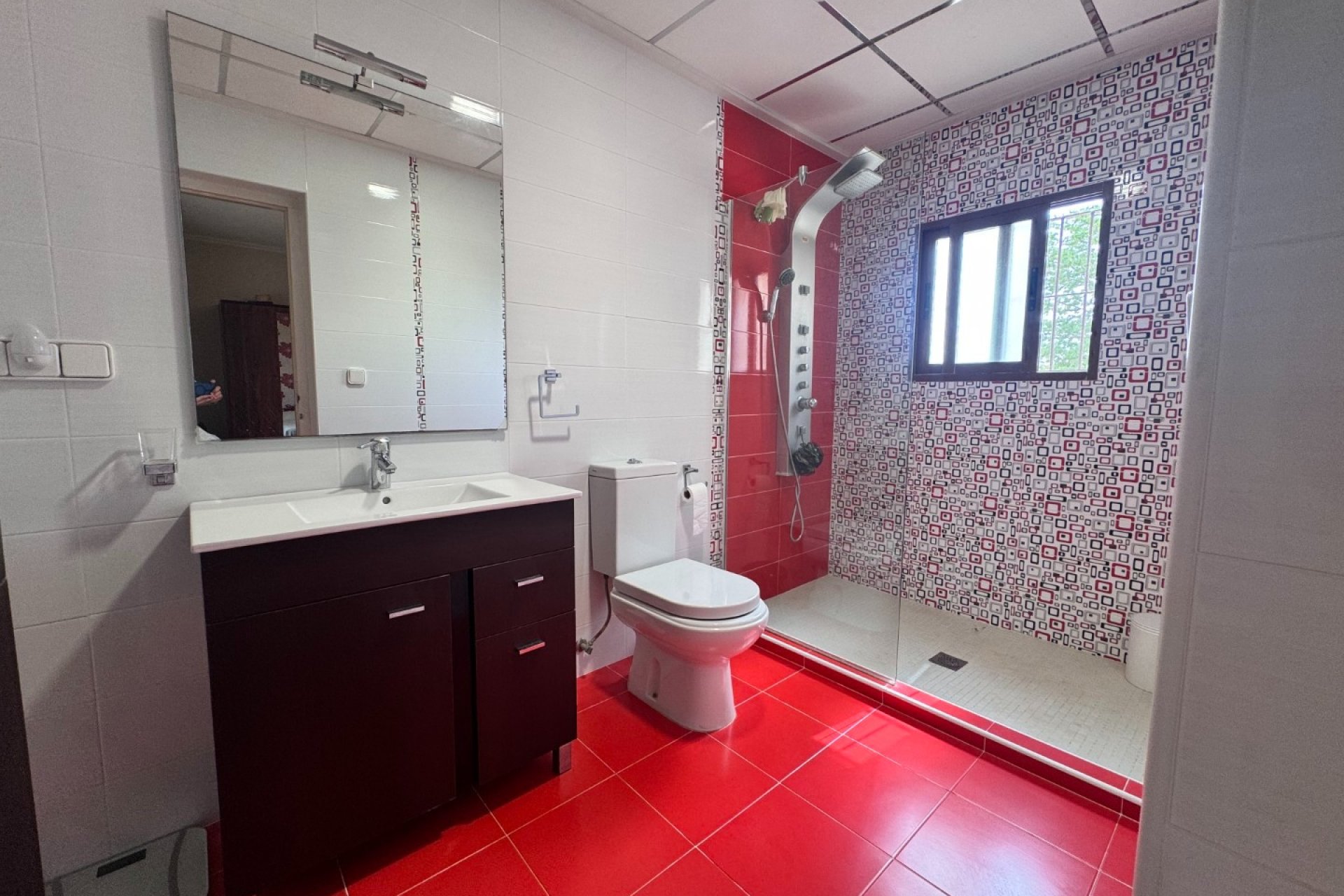 Resale - Villa - Monovar