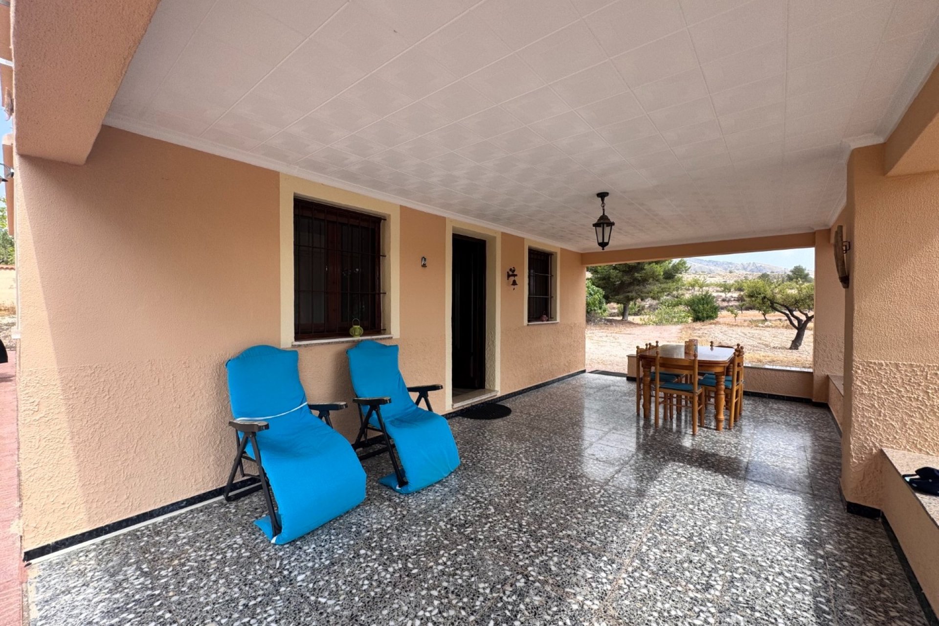 Resale - Villa - Monovar