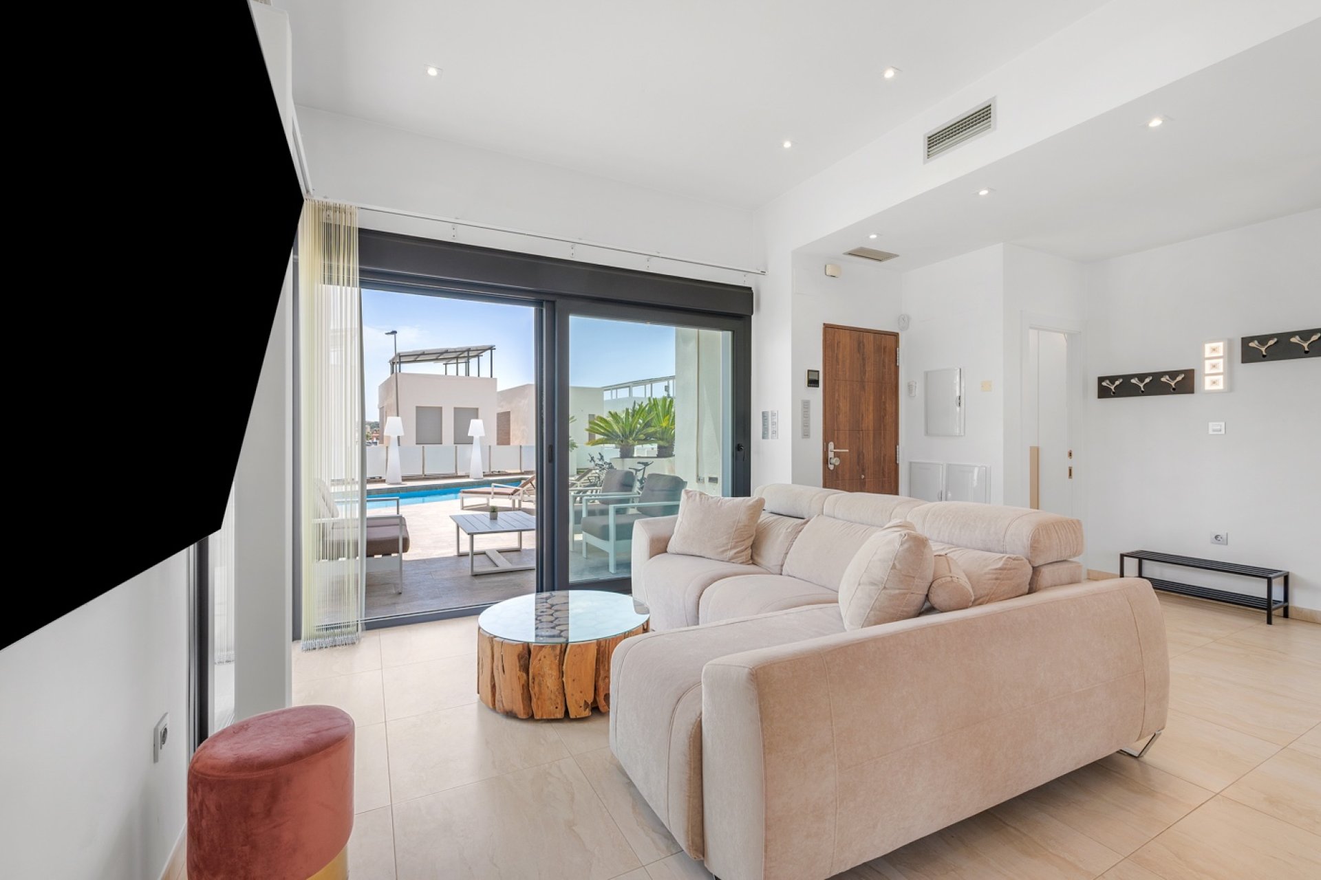 Resale - Villa - Orihuela Costa - Villamartin