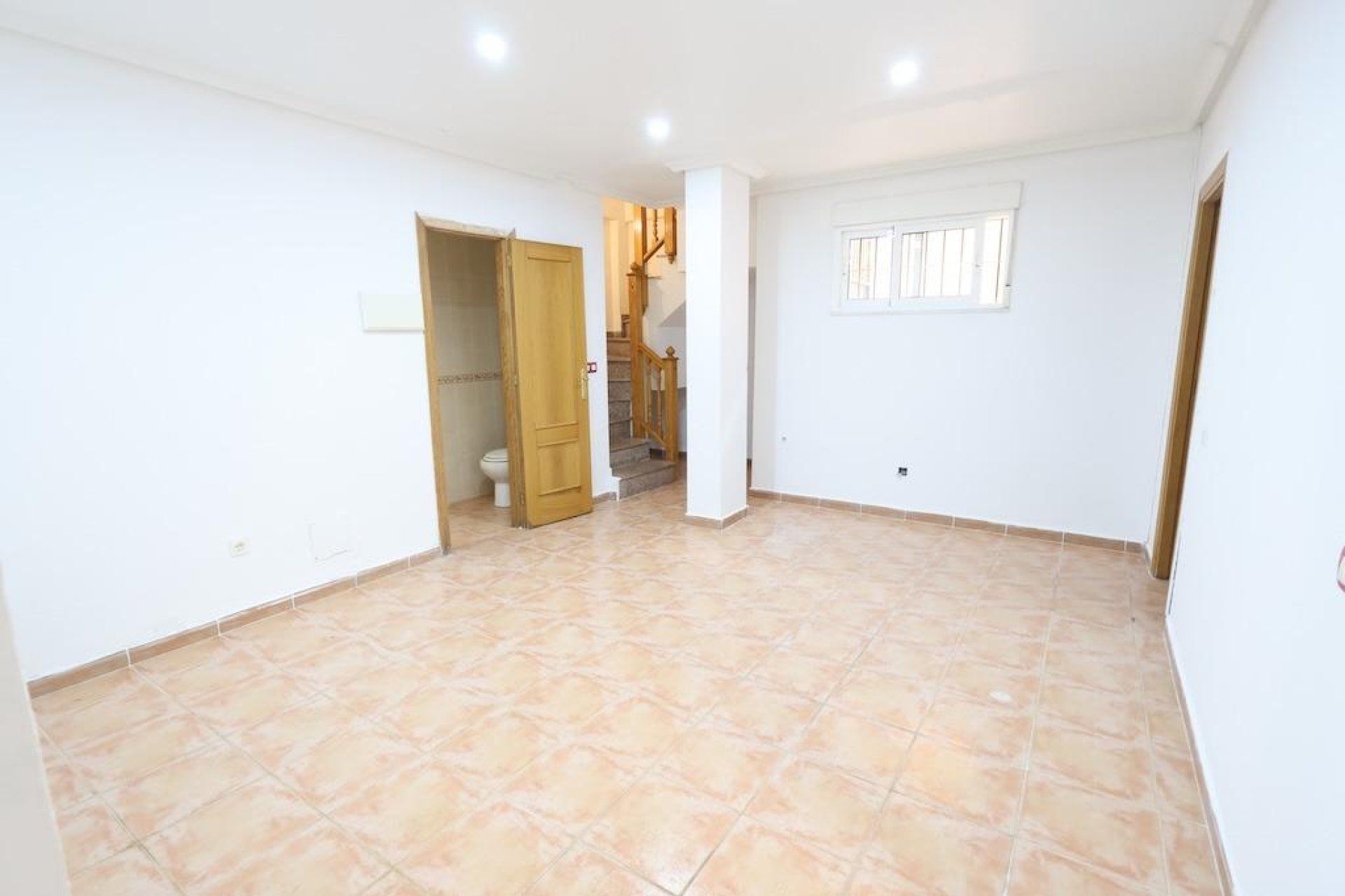 Resale - Villa - Orihuela Costa - Villamartin