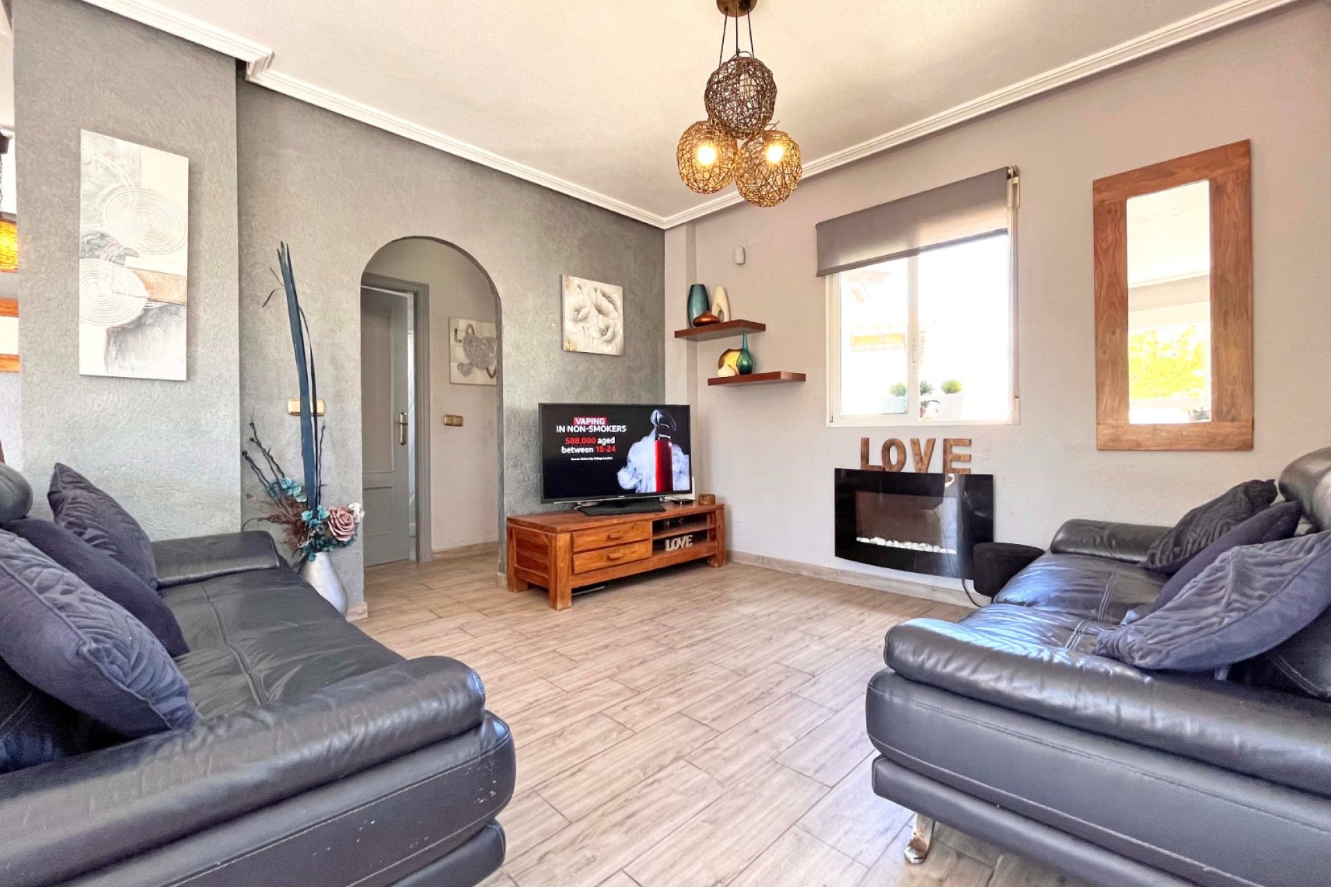 Resale - Villa - Orihuela Costa - 