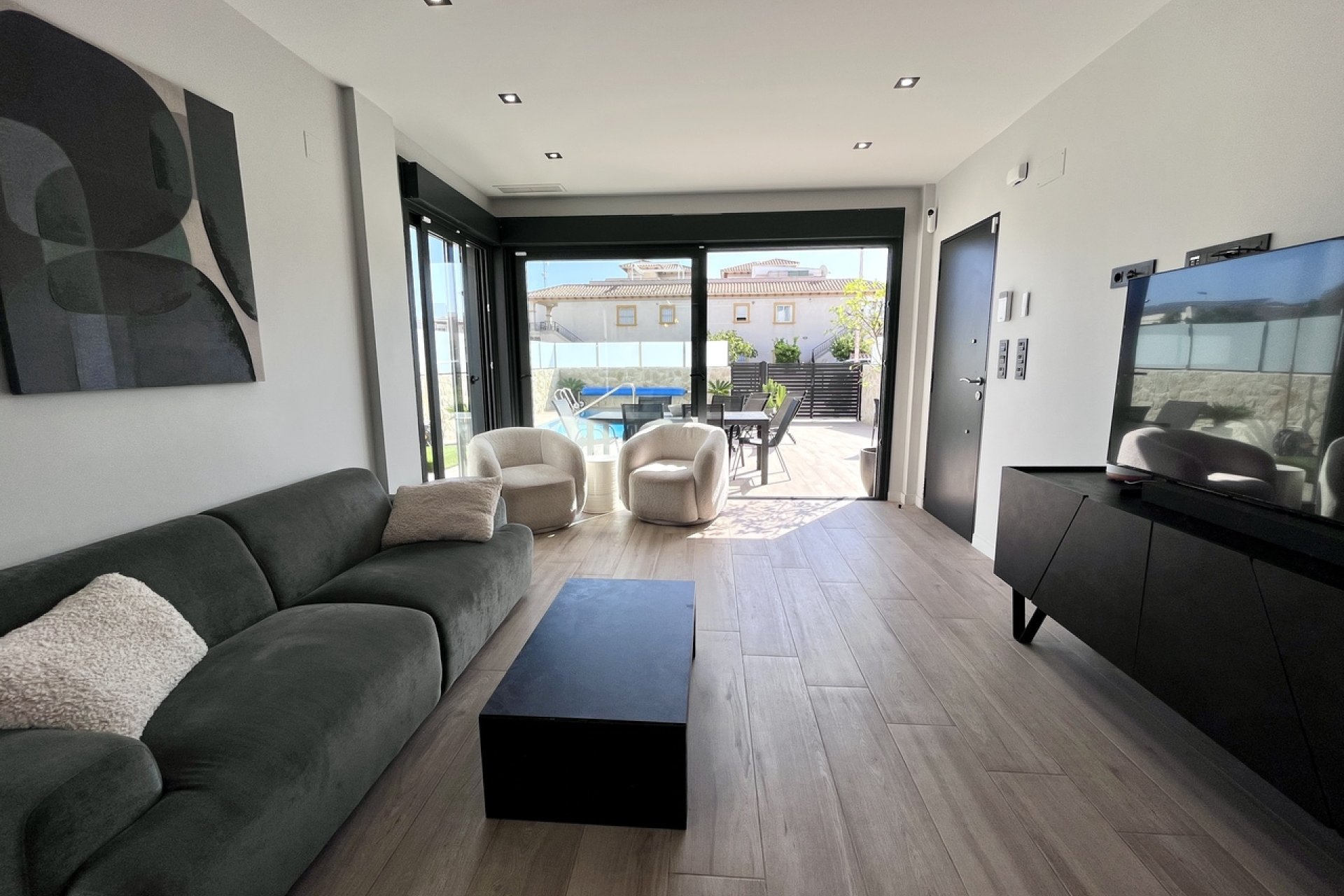 Resale - Villa - Playa Flamenca - 