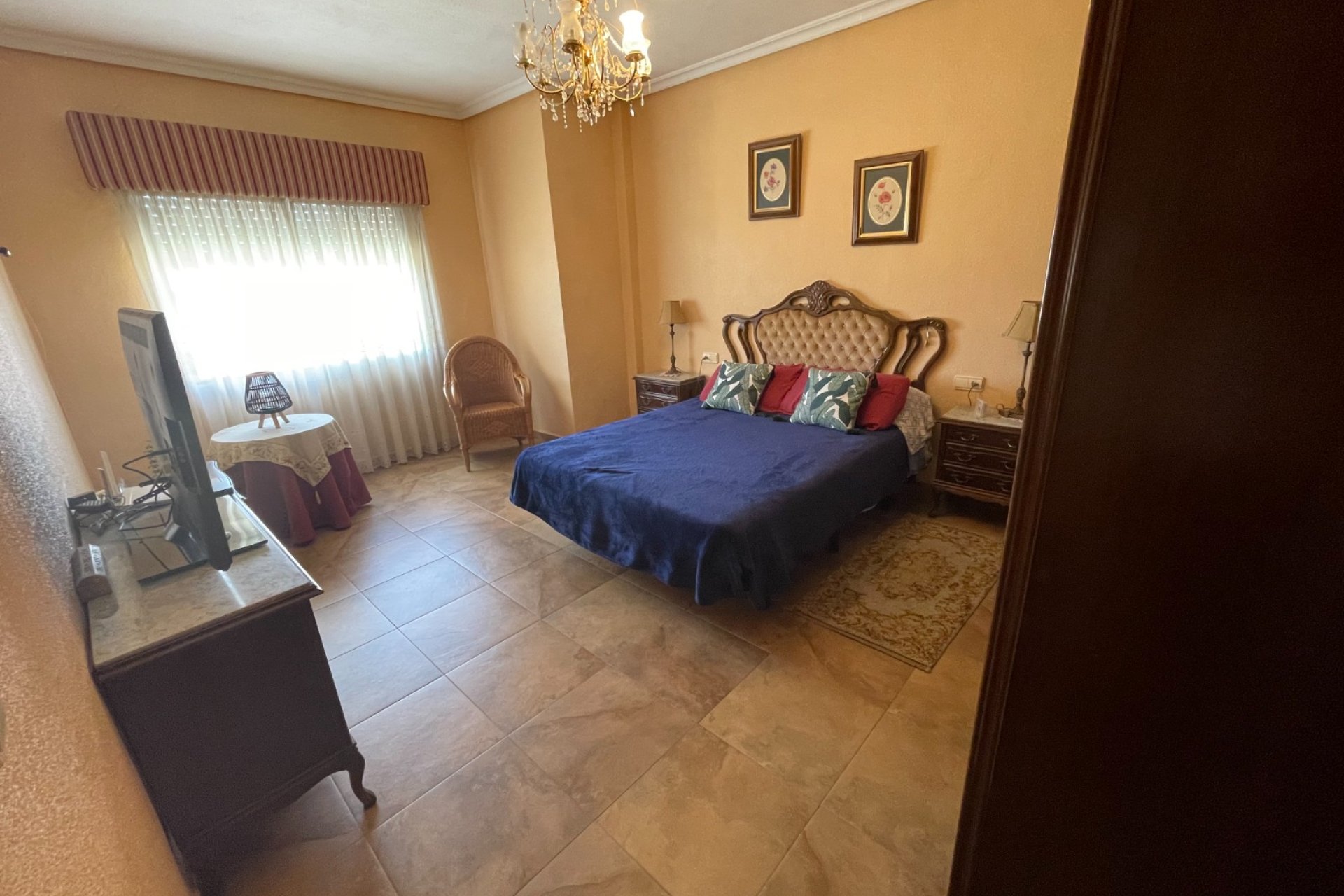 Resale - Villa - San Miguel de Salinas - pueblo