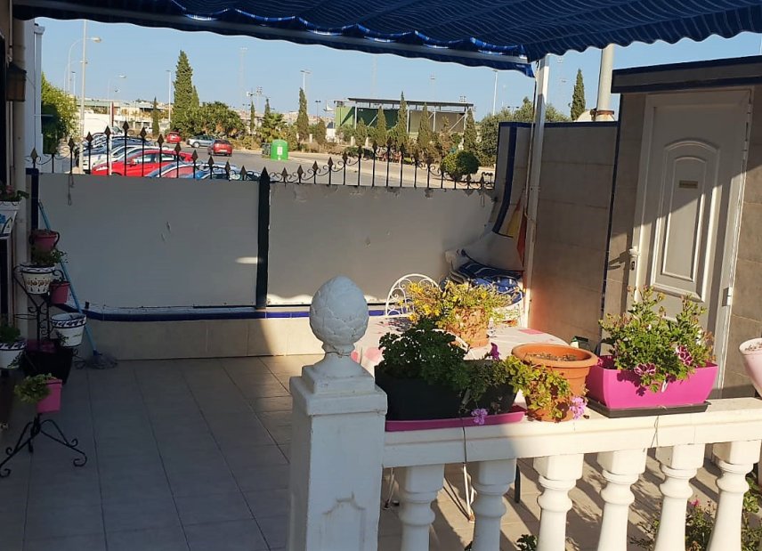 Resale - Villa - Torrevieia - Center