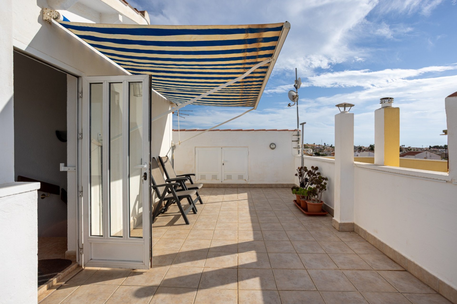 Resale - Villa - Torrevieia - La Siesta