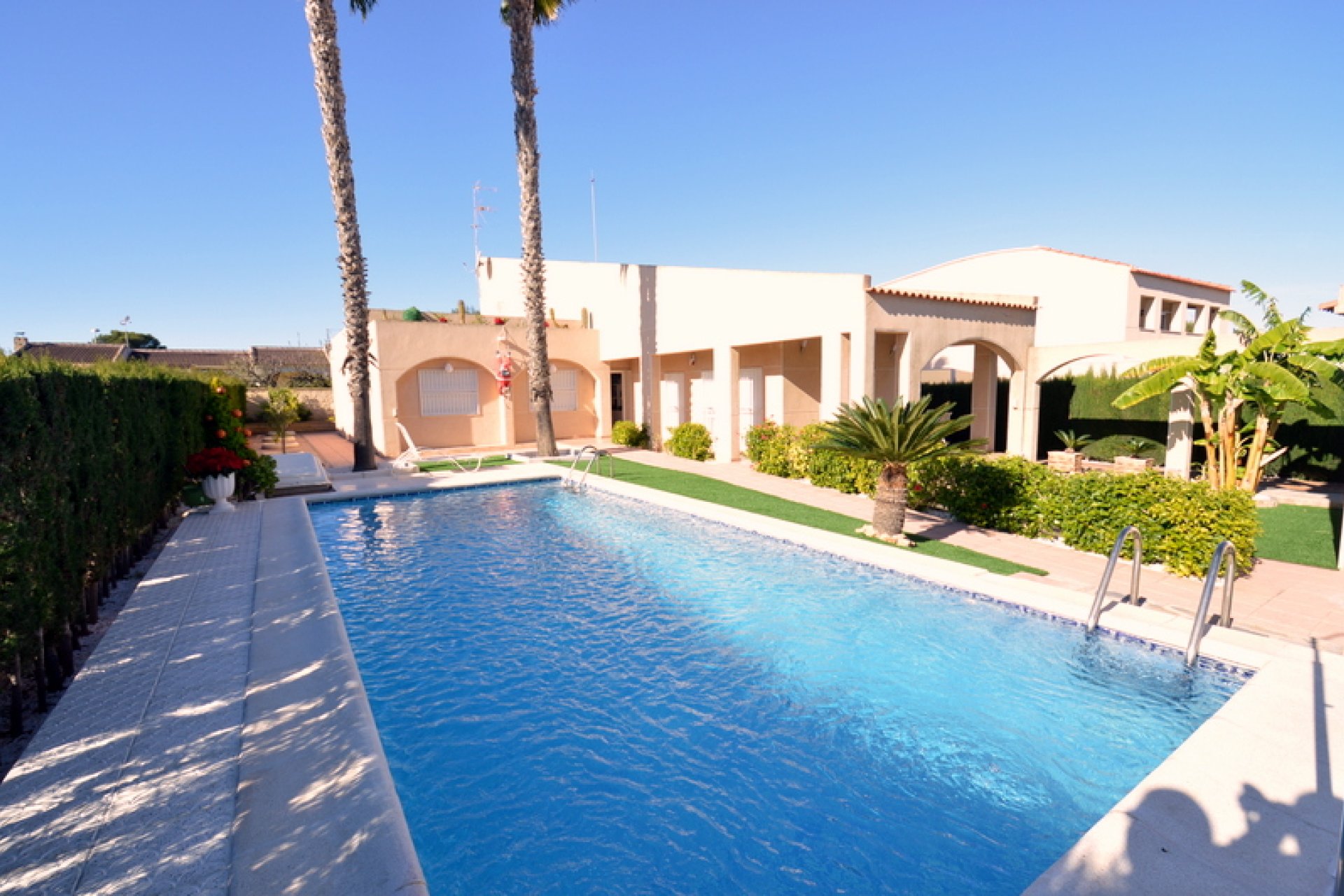 Resale - Villa - Torrevieia - Los Balcones