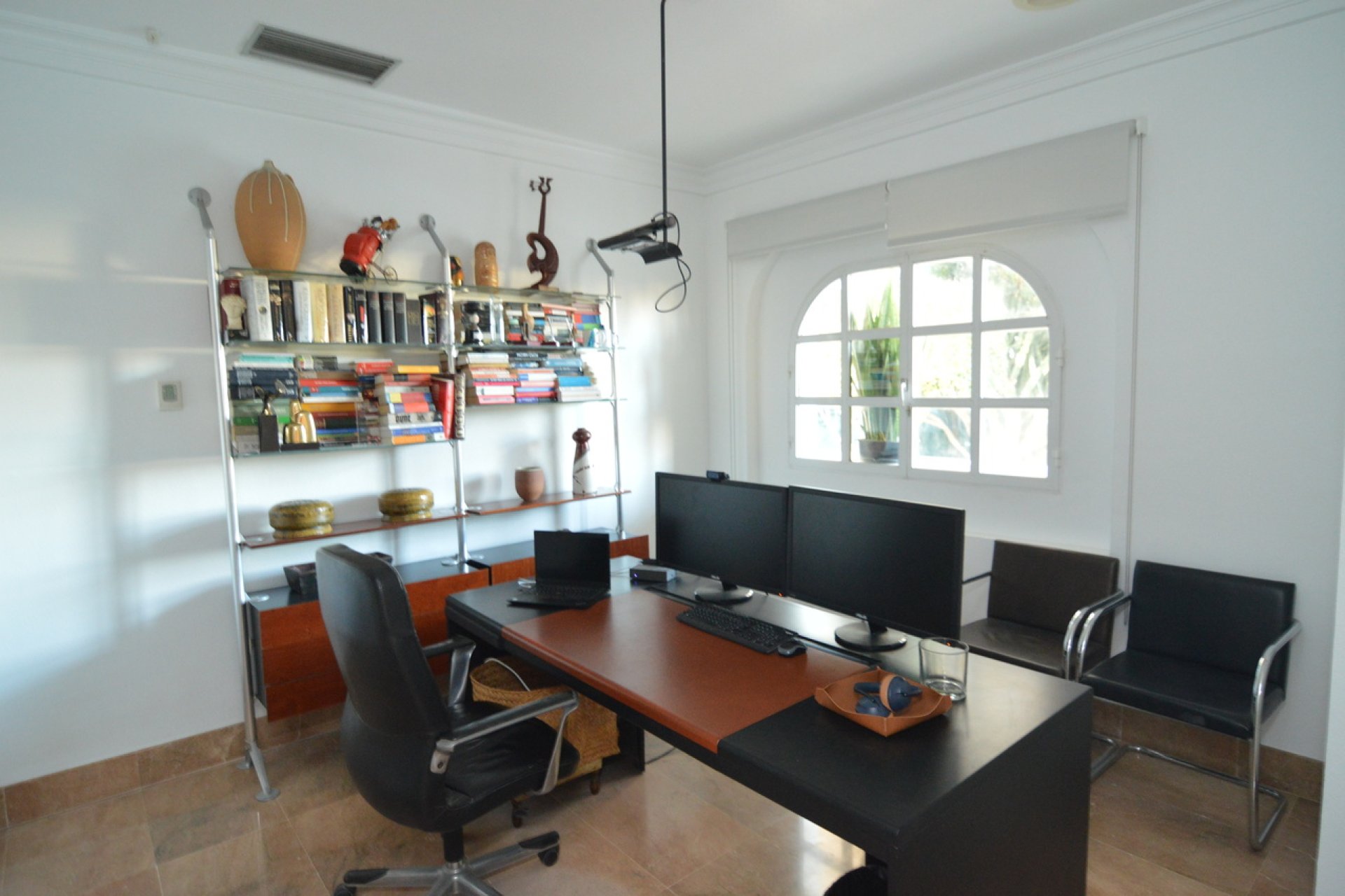 Resale - Villa - Torrevieia - Torrevieja