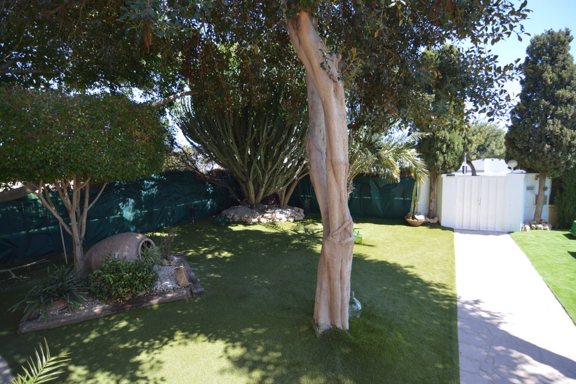 Resale - Villa - Torrevieia - Torrevieja