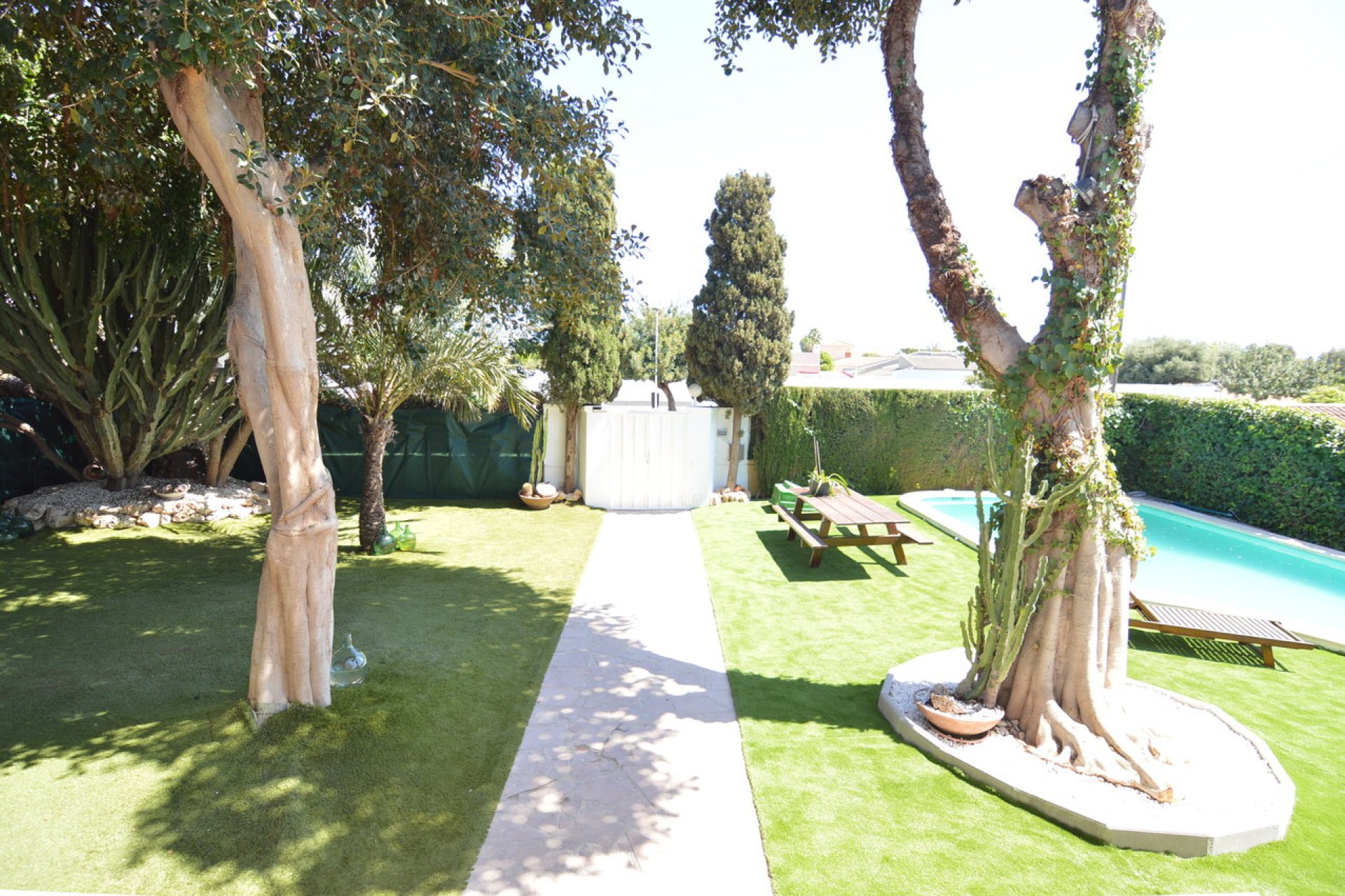 Resale - Villa - Torrevieia - Torrevieja