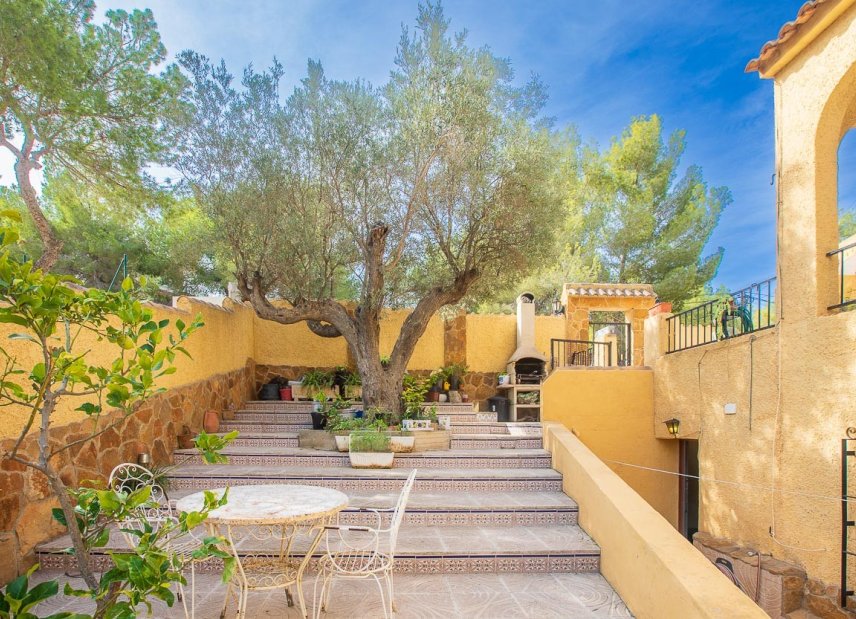 Resale - Villa - Villamartin - Res. Las Filipinas