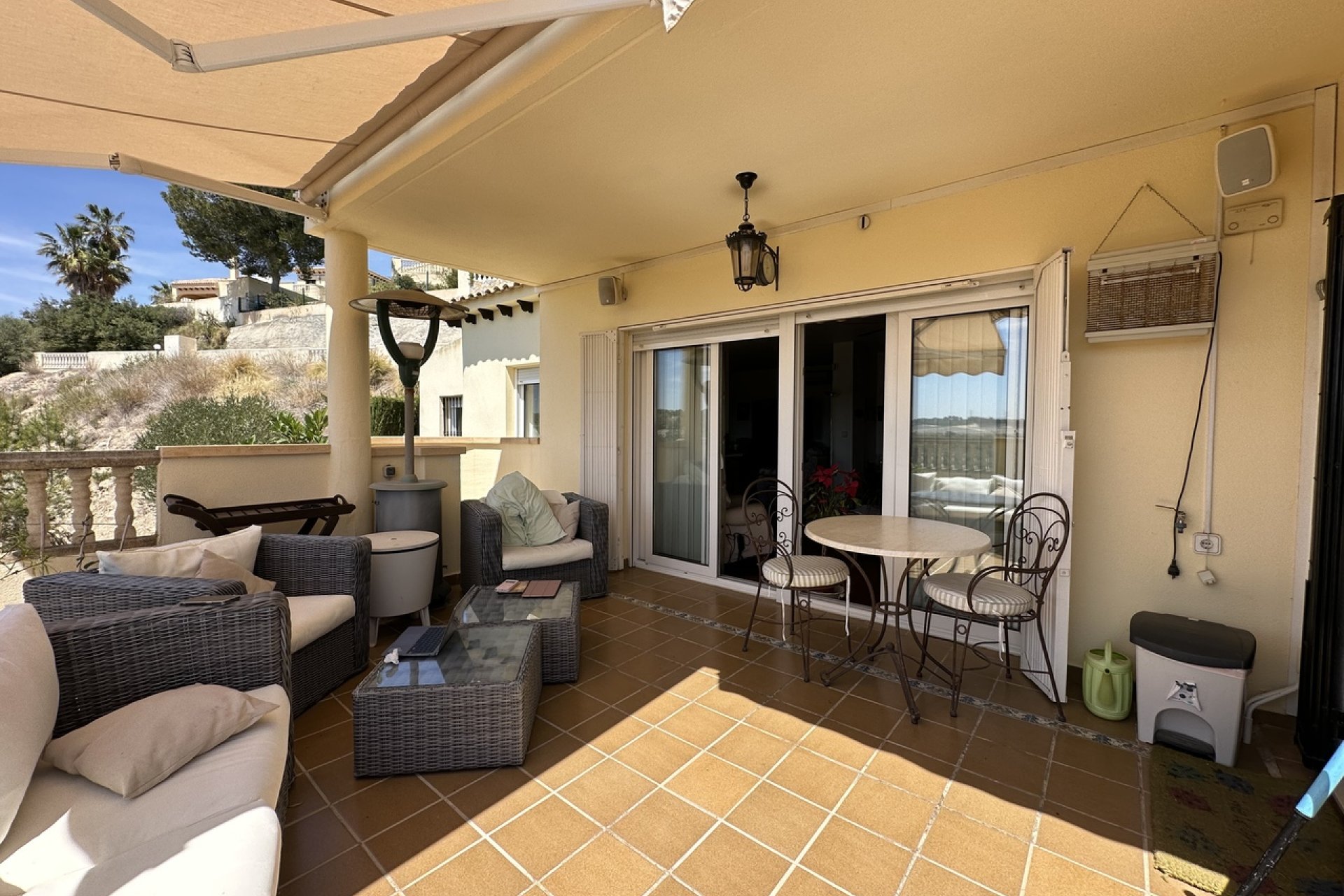 Resale - Villa - Villamartin