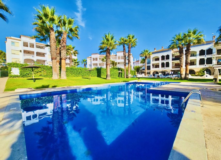 Segunda mano - Apartment - Flat - Villamartin